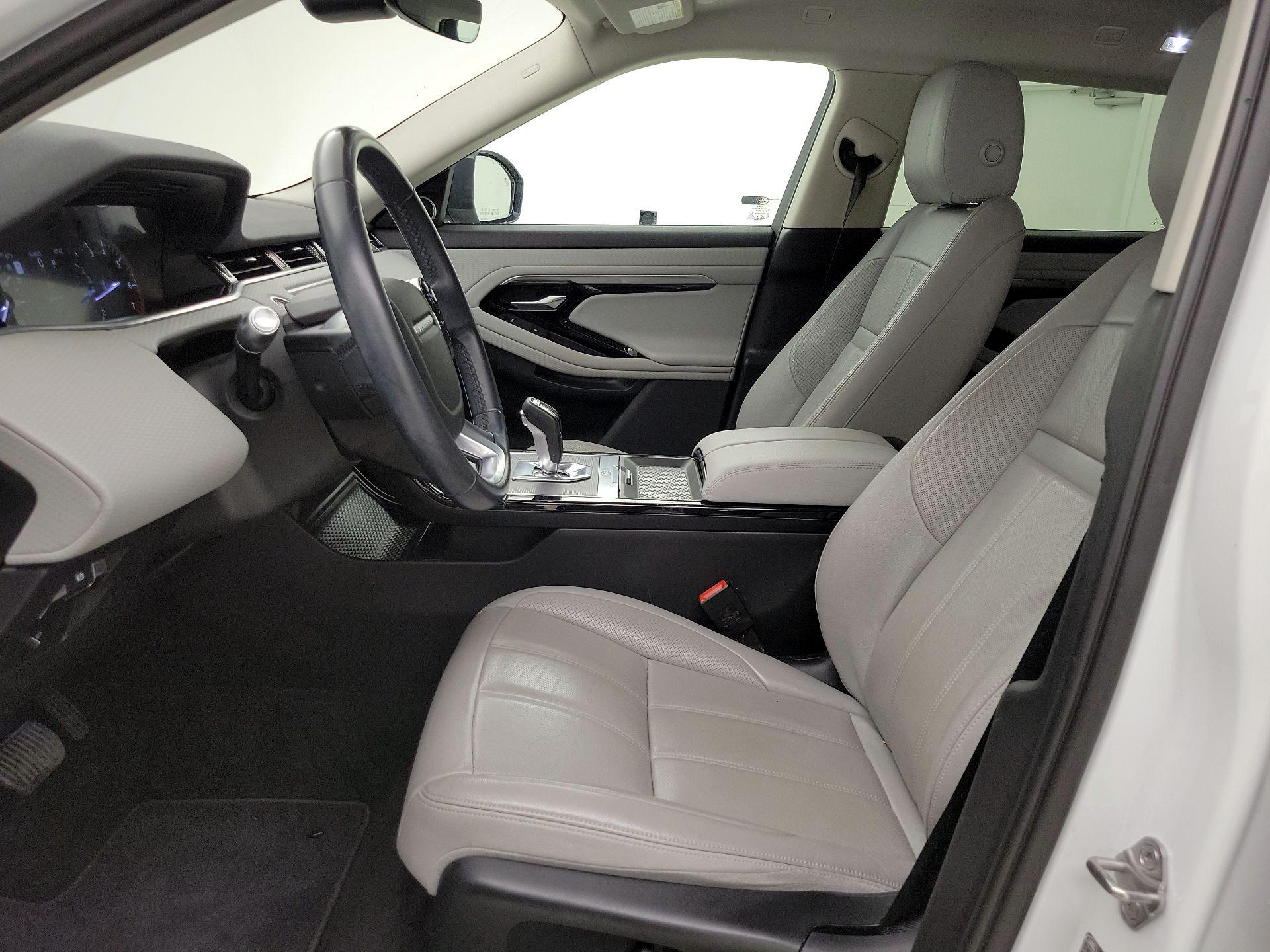 Thumbnail: 2020 Land Rover Range Rover Evoque - 11