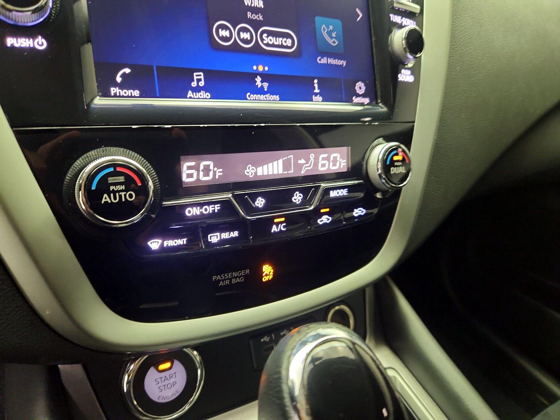 Thumbnail: 2019 Nissan Murano - 16