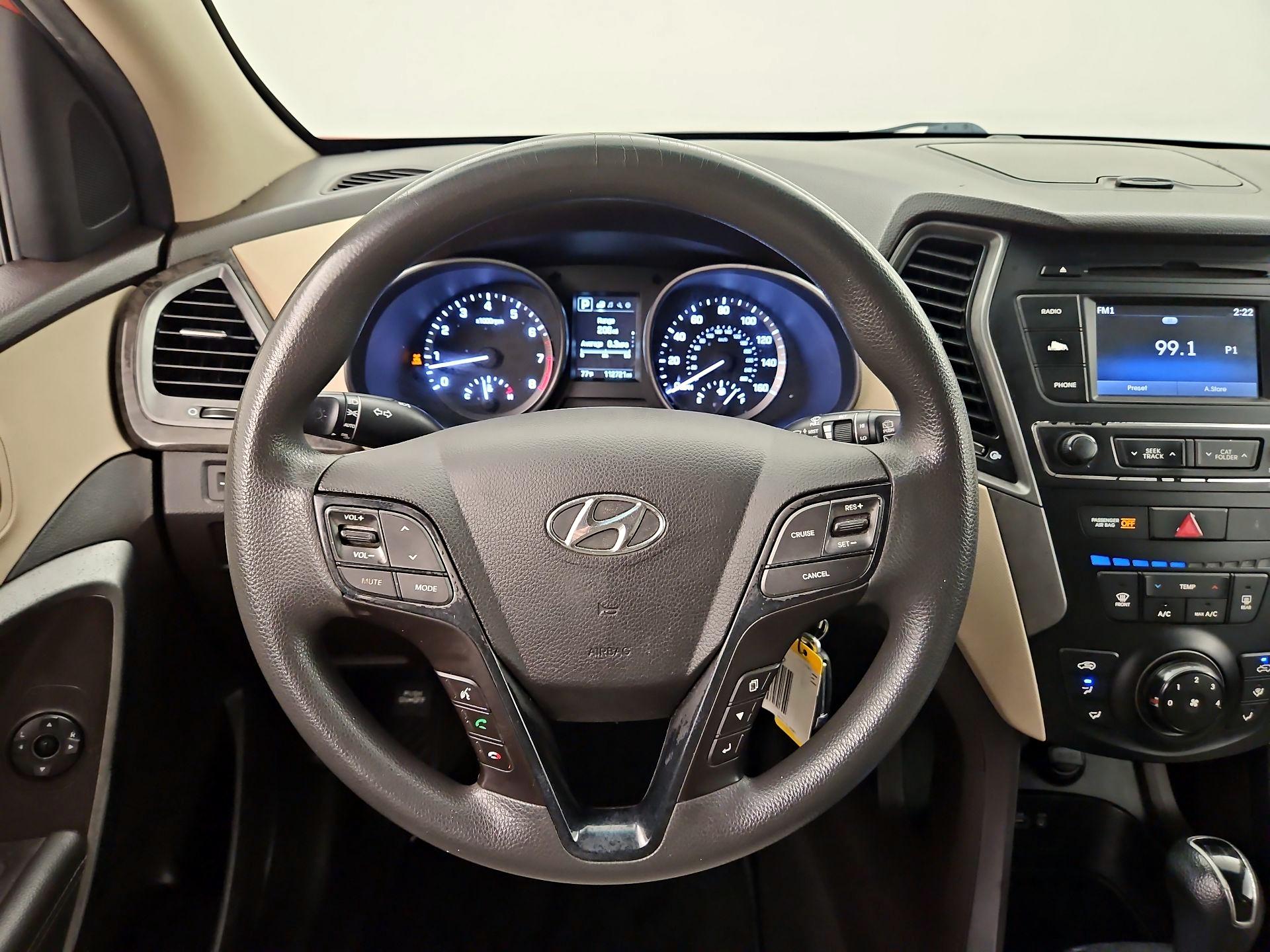 Thumbnail: 2017 Hyundai Santa Fe - 10