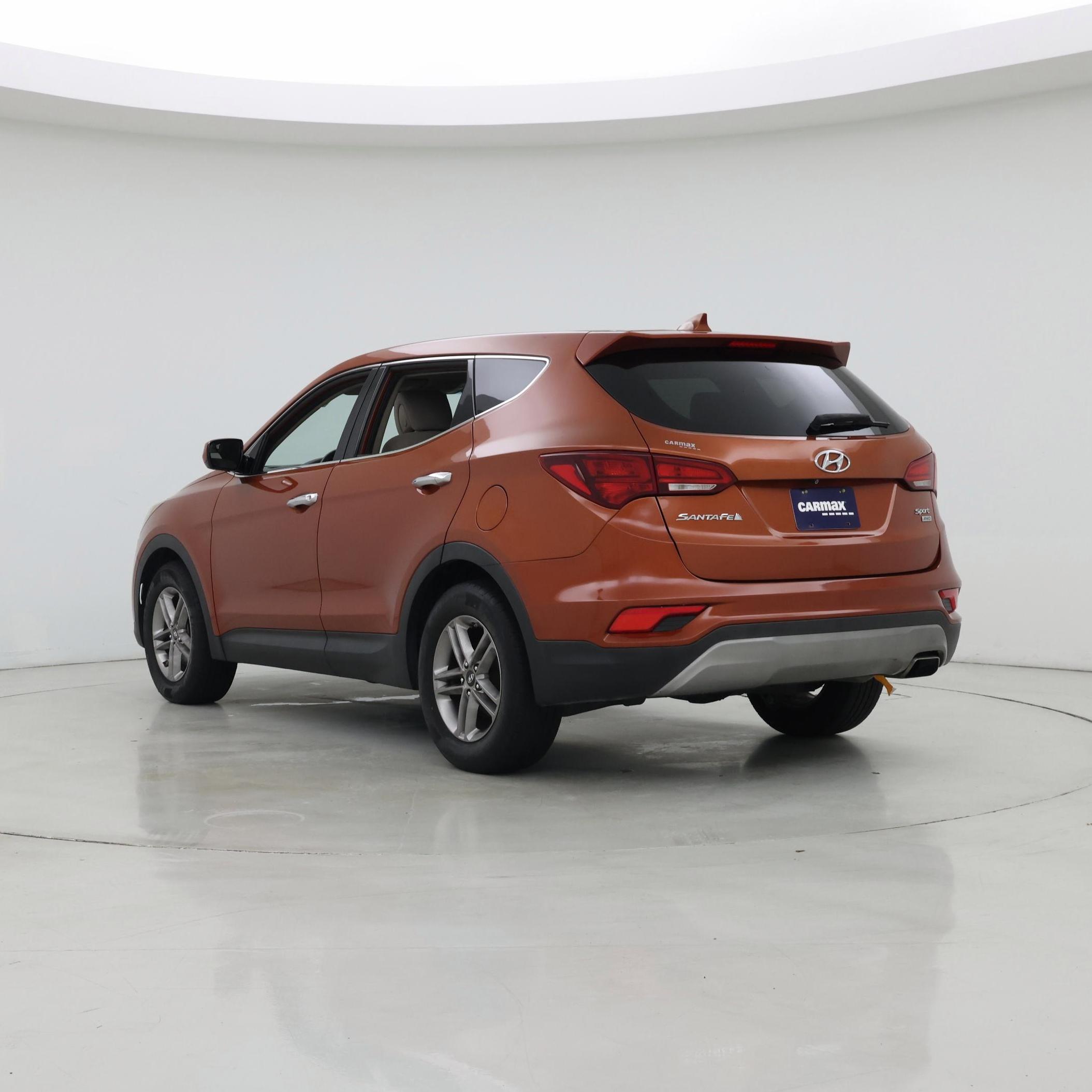 Thumbnail: 2017 Hyundai Santa Fe - 2