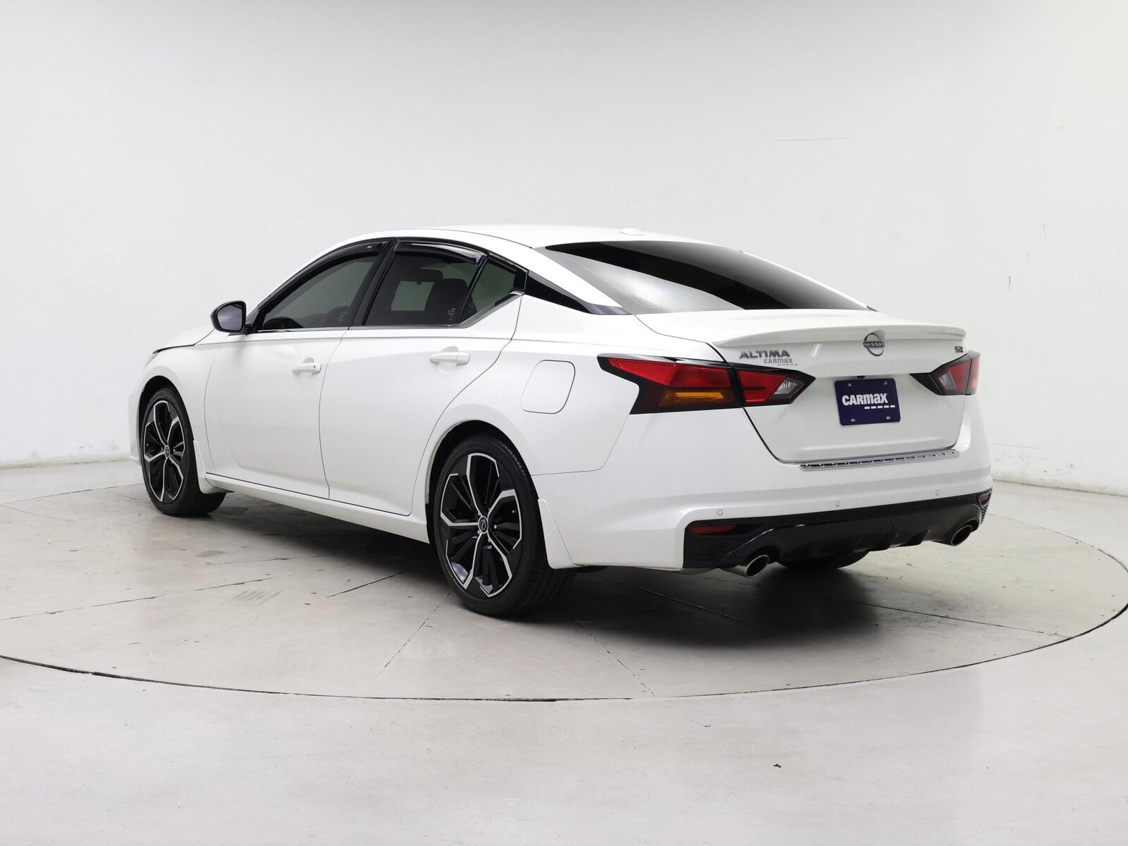 Image 3 of 2023 Nissan Altima SR