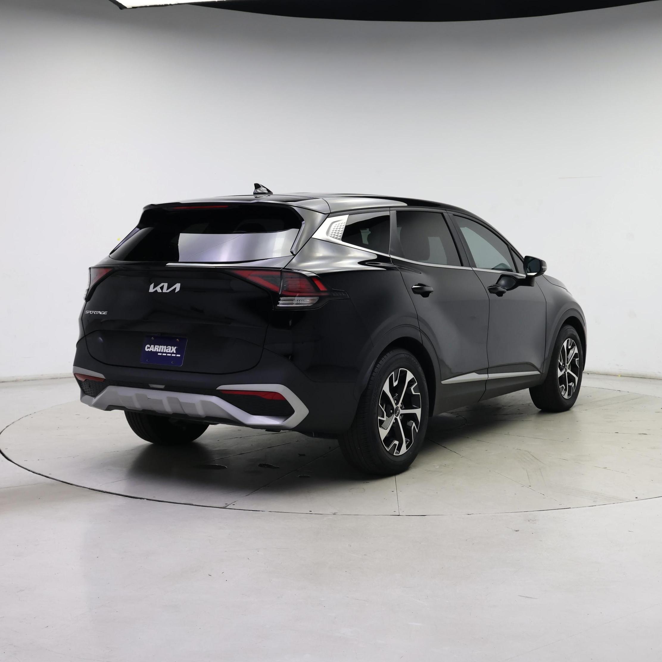 Thumbnail: 2023 Kia Sportage - 8