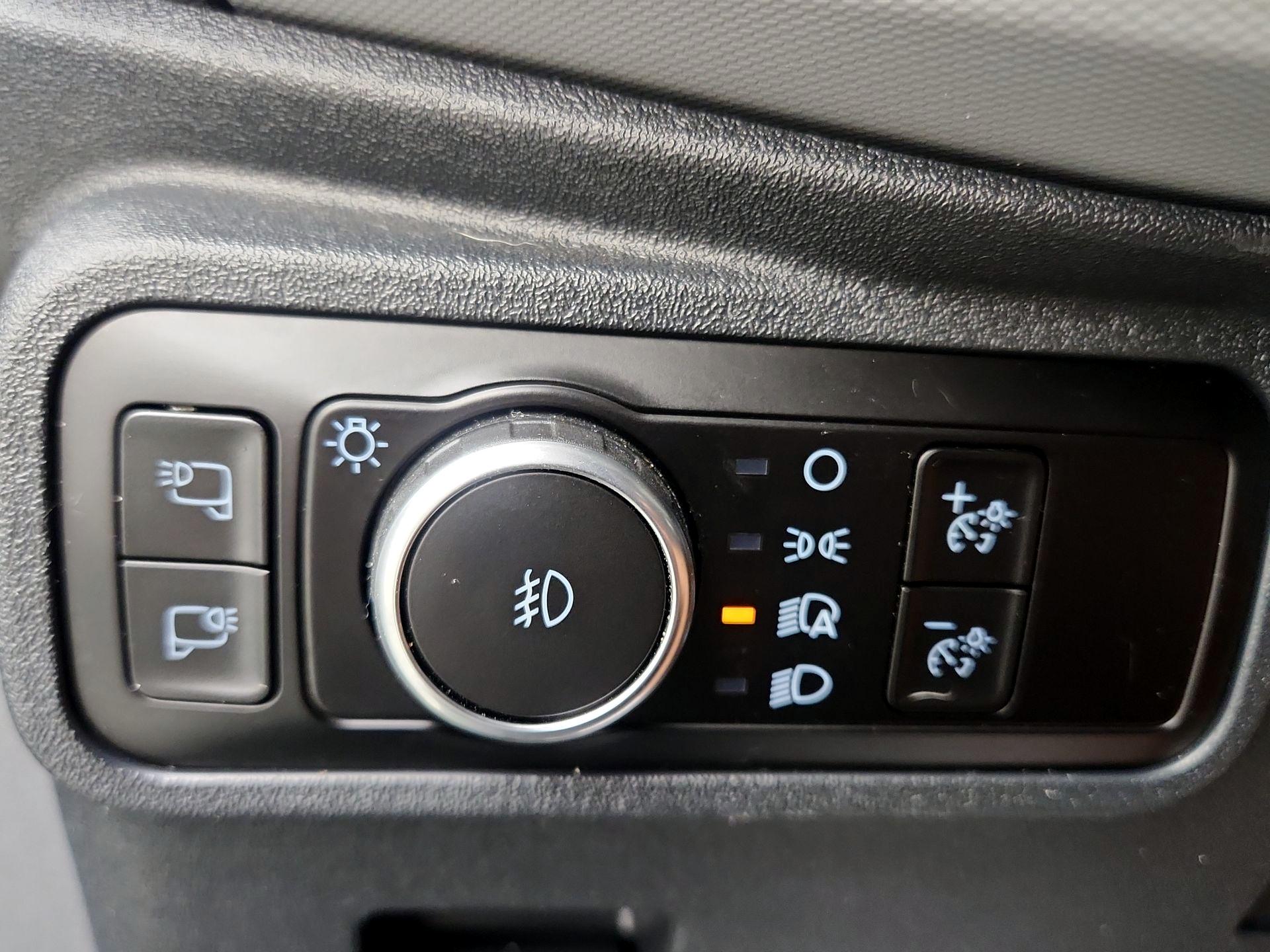 Thumbnail: 2023 Ford Bronco - 13