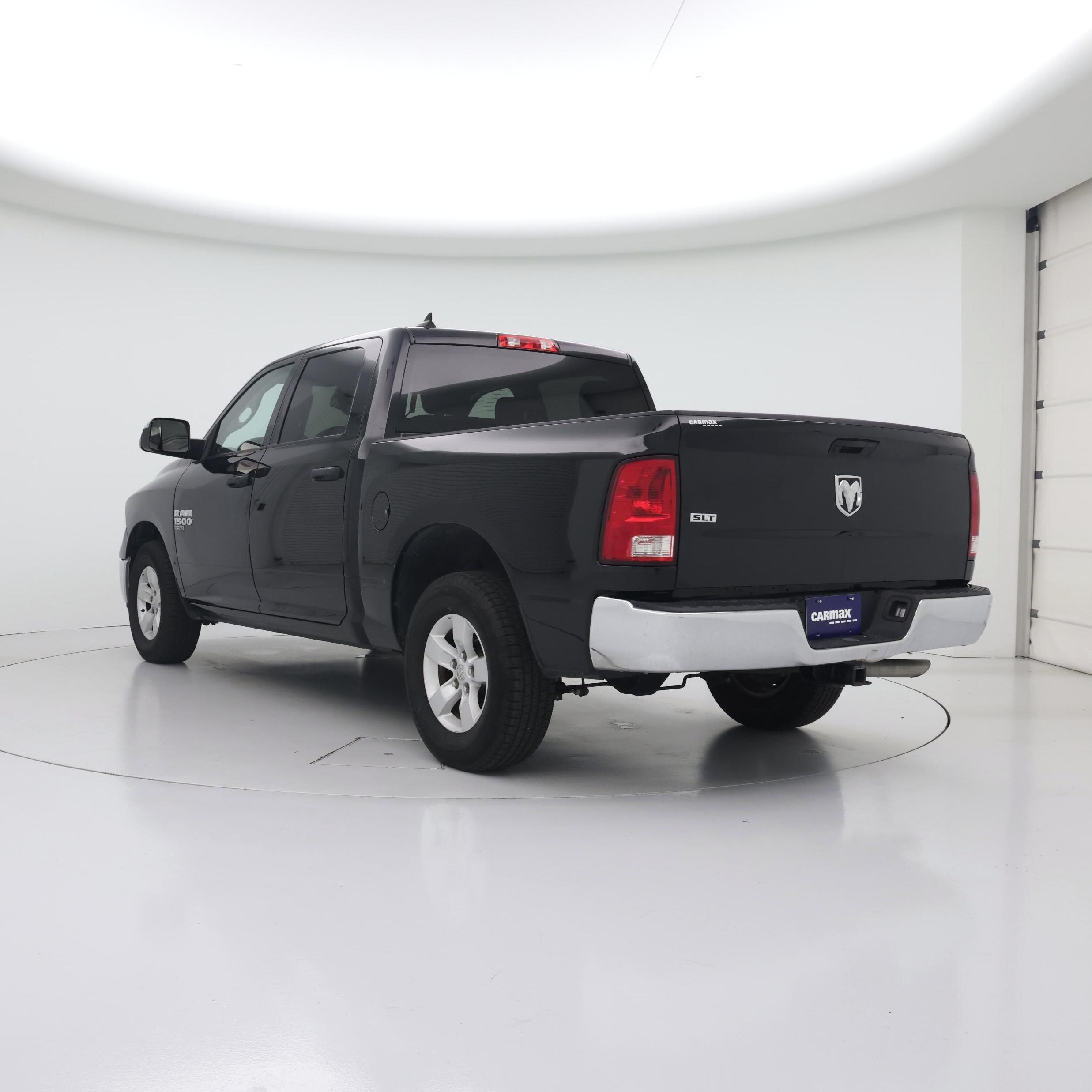 Thumbnail: 2023 RAM 1500 Classic - 2
