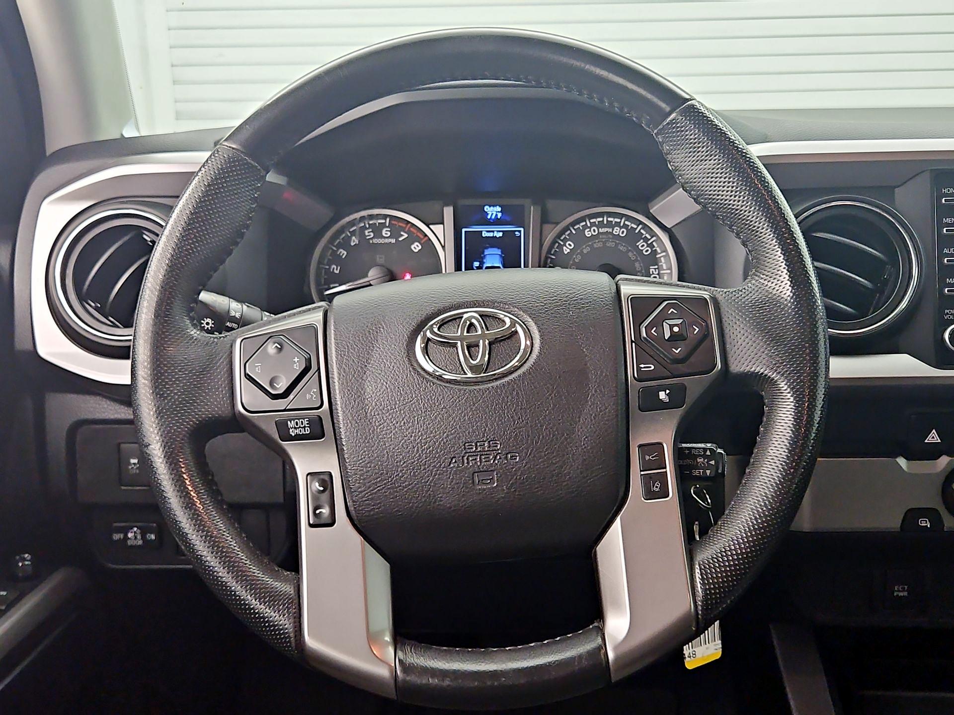 Thumbnail: 2021 Toyota Tacoma - 10