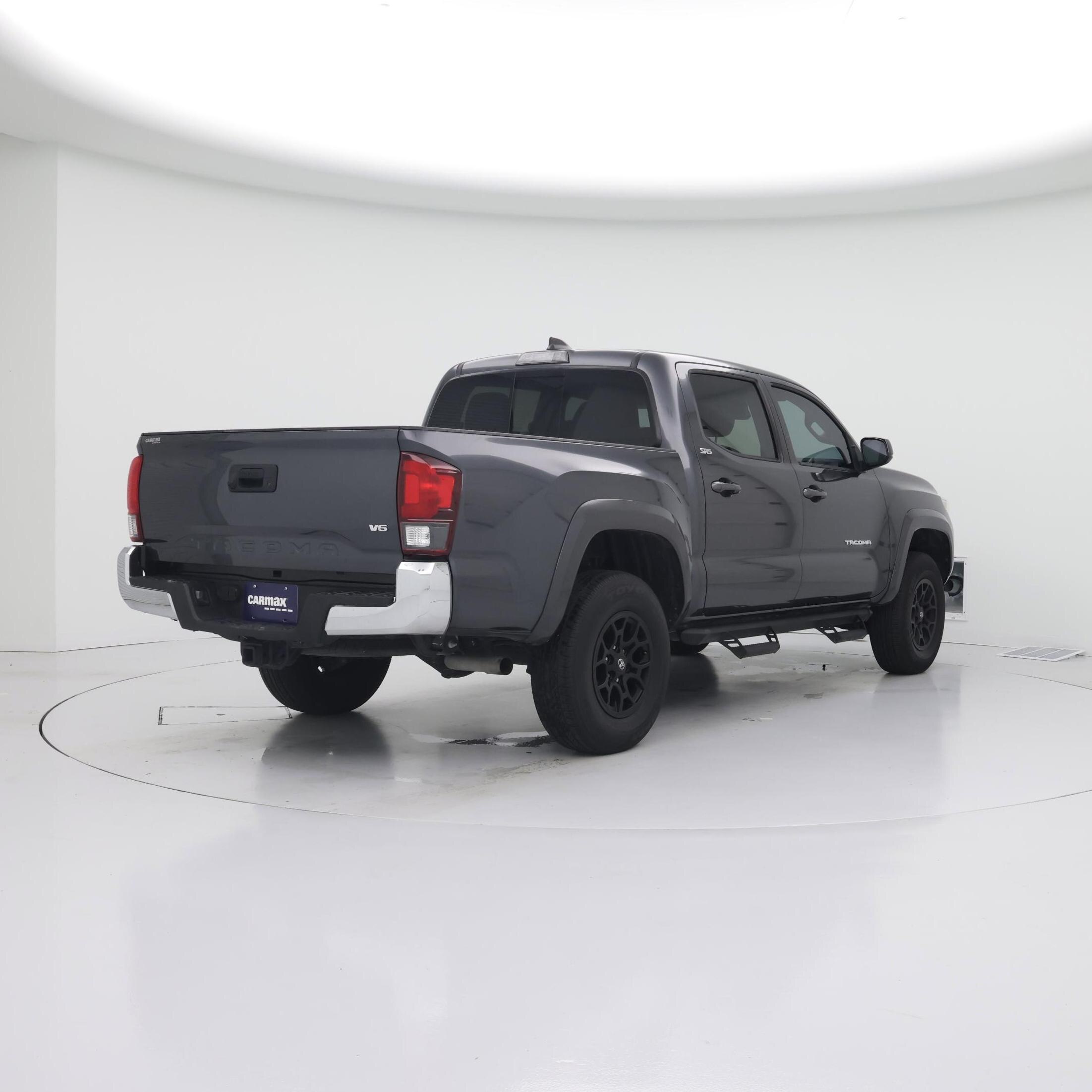 Thumbnail: 2021 Toyota Tacoma - 8