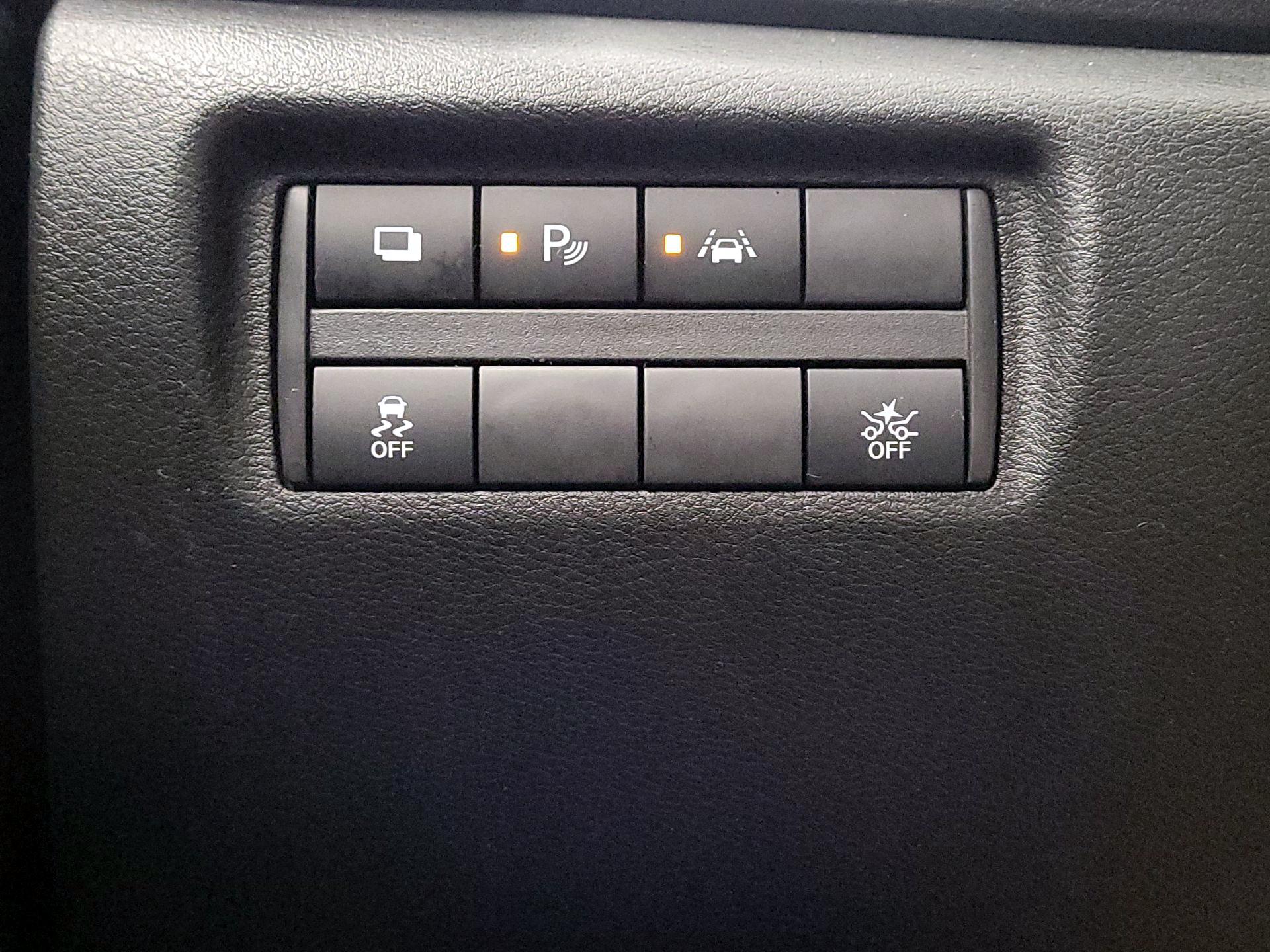 Thumbnail: 2021 Nissan Versa - 13