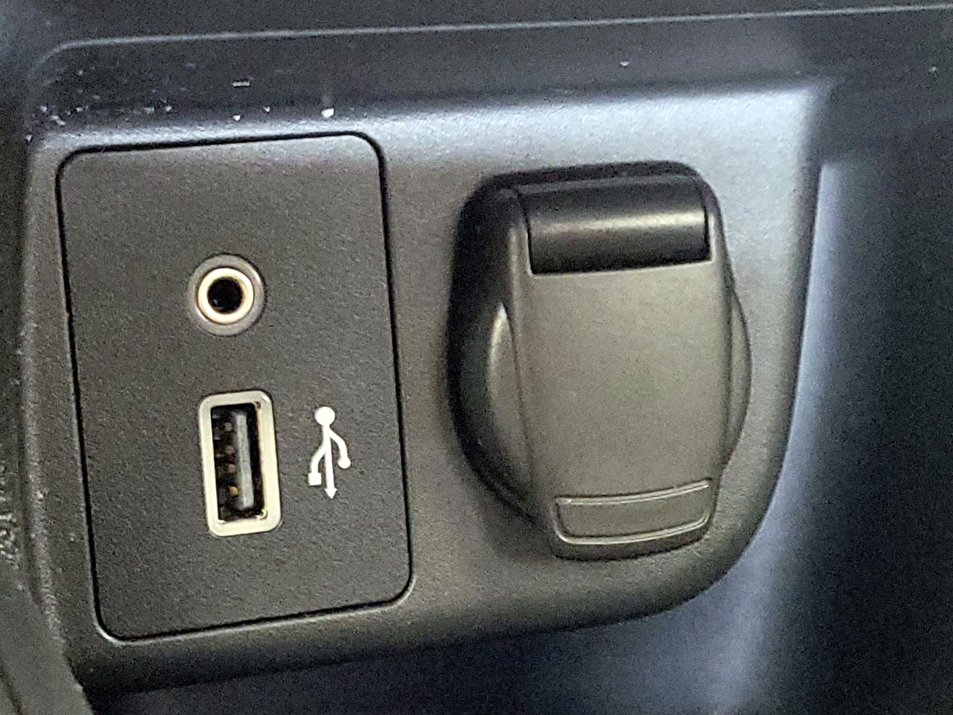 Thumbnail: 2021 Nissan Versa - 18