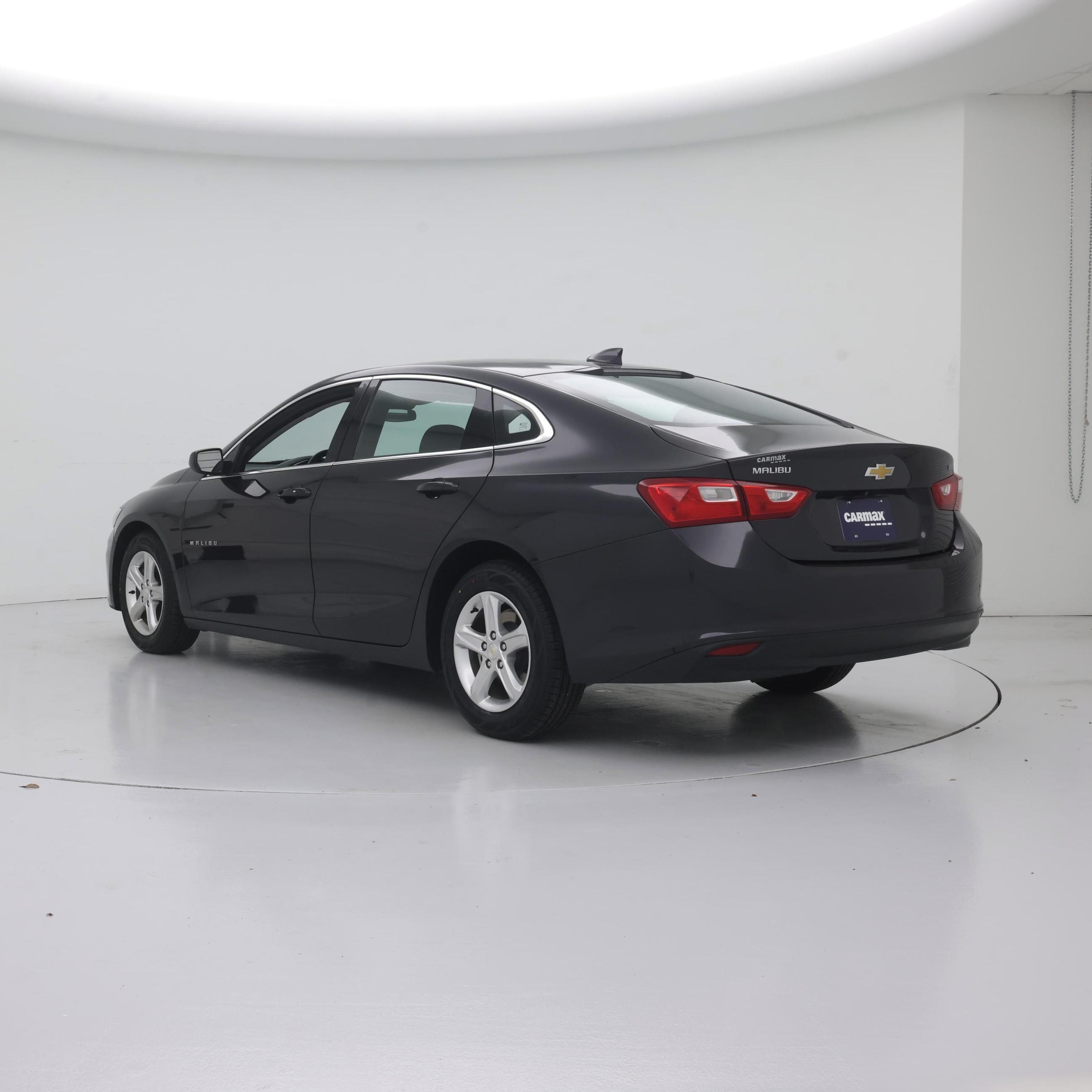 Thumbnail: 2023 Chevrolet Malibu - 2