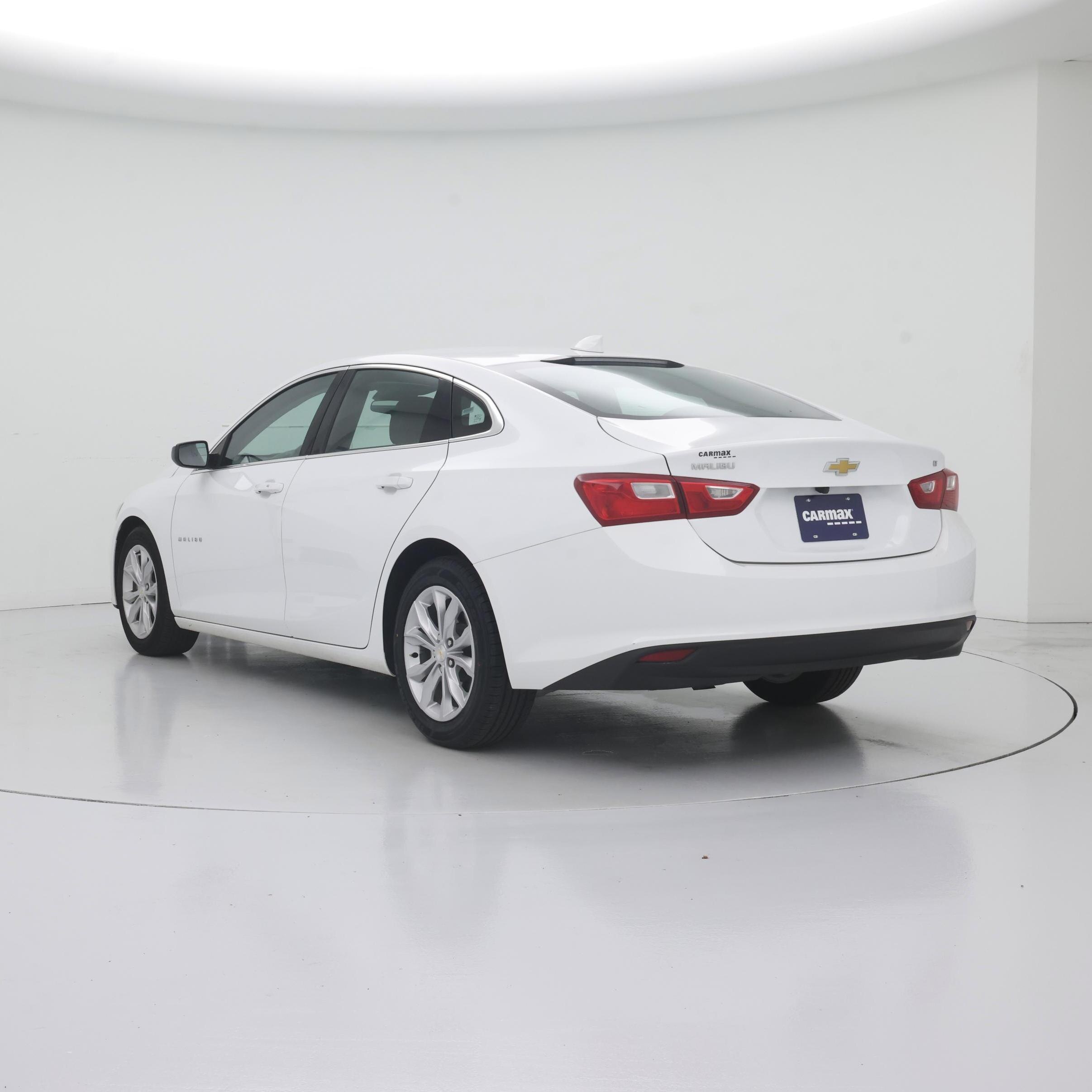 Thumbnail: 2023 Chevrolet Malibu - 2