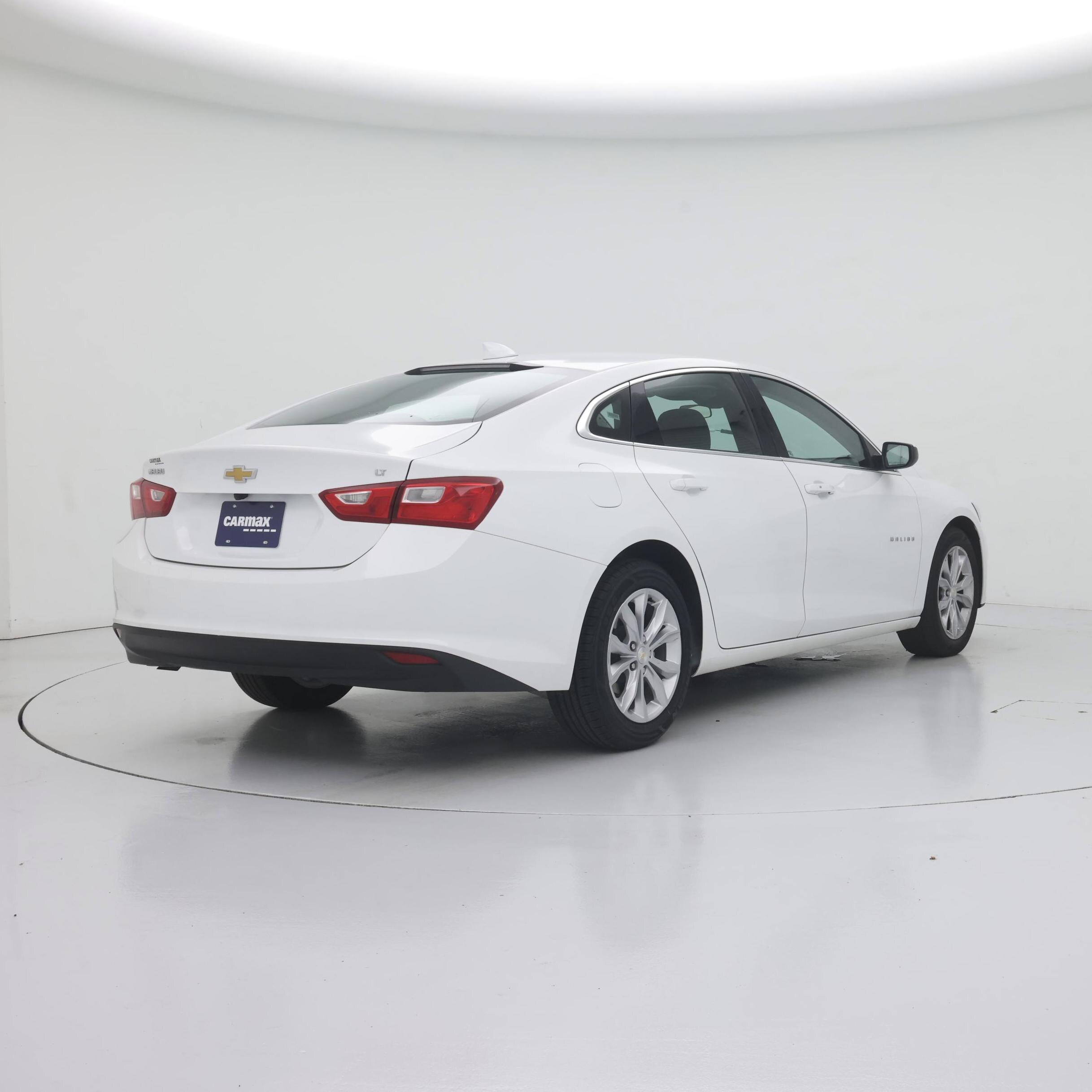 Thumbnail: 2023 Chevrolet Malibu - 8