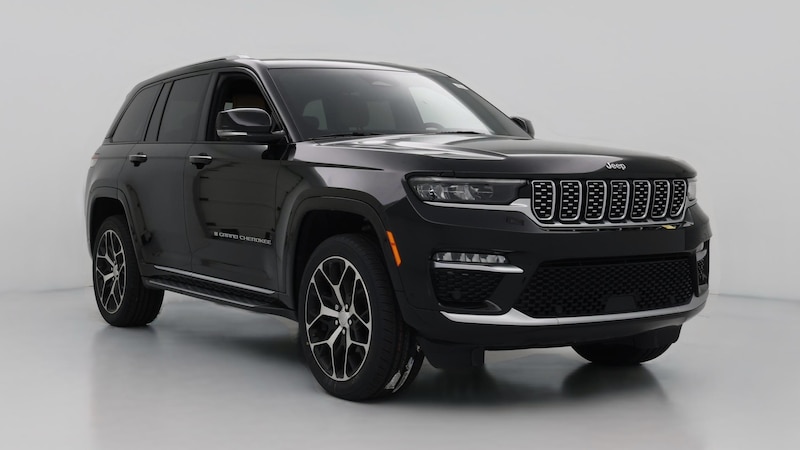 2022 Jeep Grand Cherokee Summit Hero Image