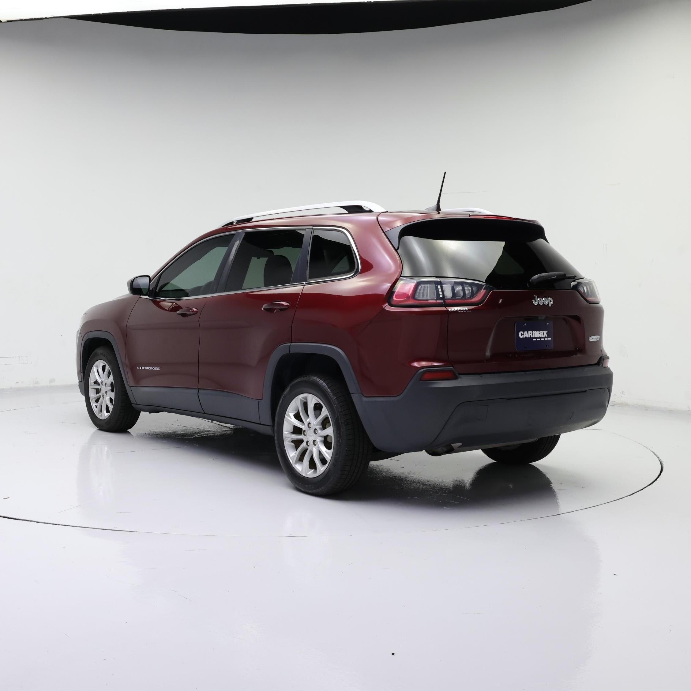 Thumbnail: 2019 Jeep Cherokee - 2