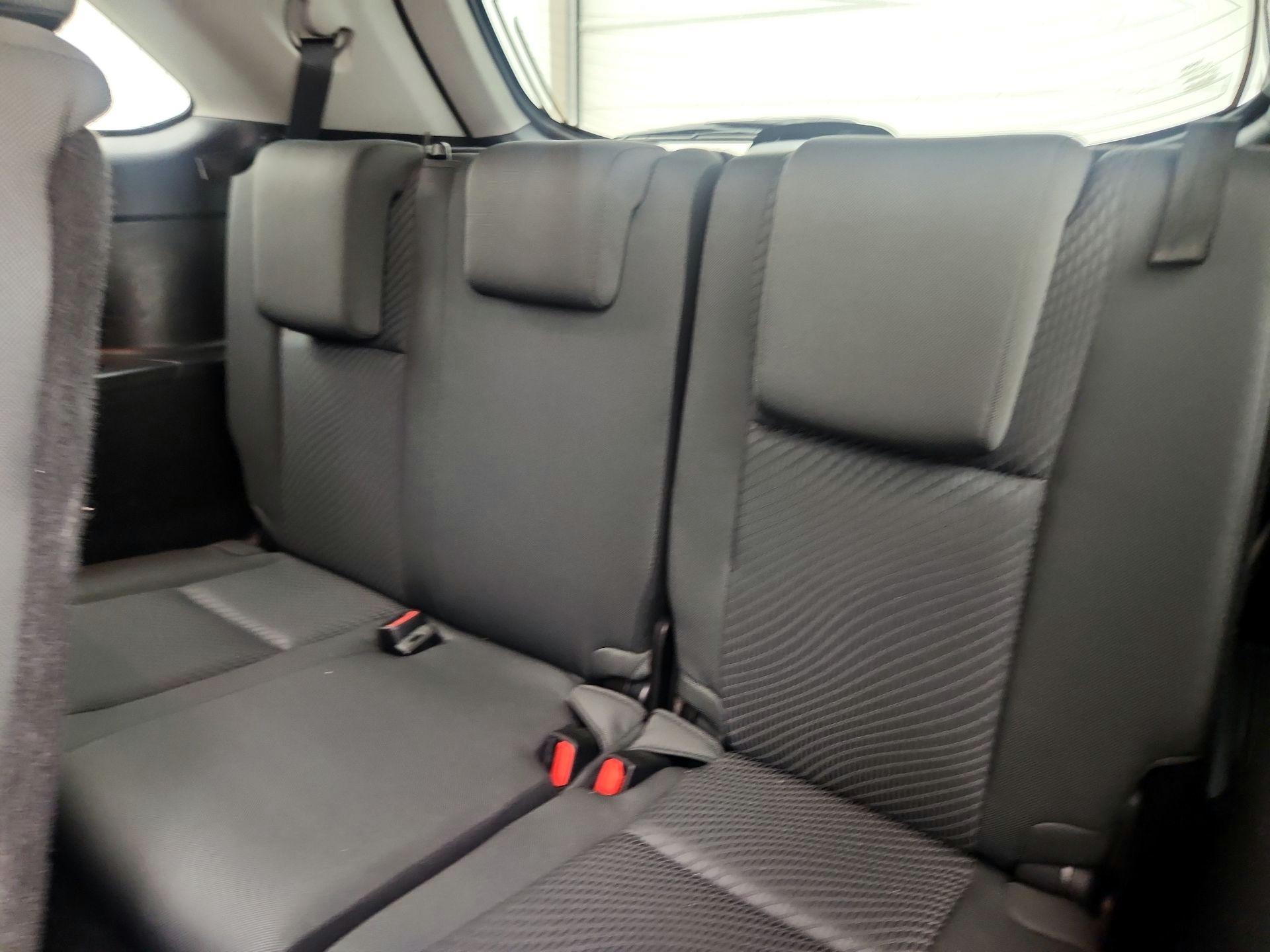 Thumbnail: 2019 Toyota Highlander - 20