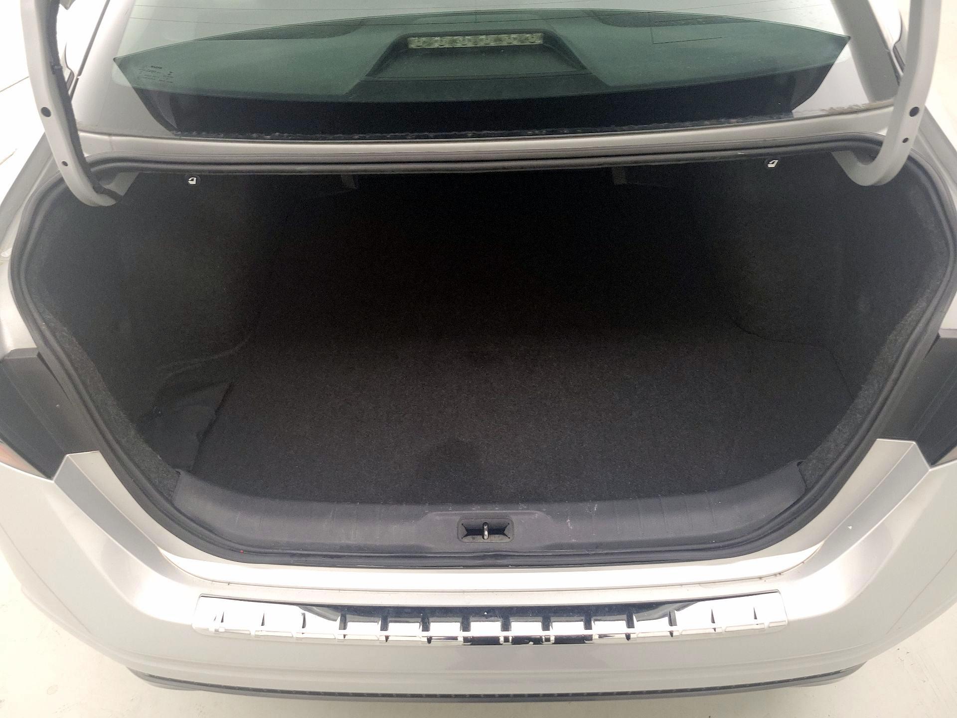 Thumbnail: 2019 Nissan Altima - 20