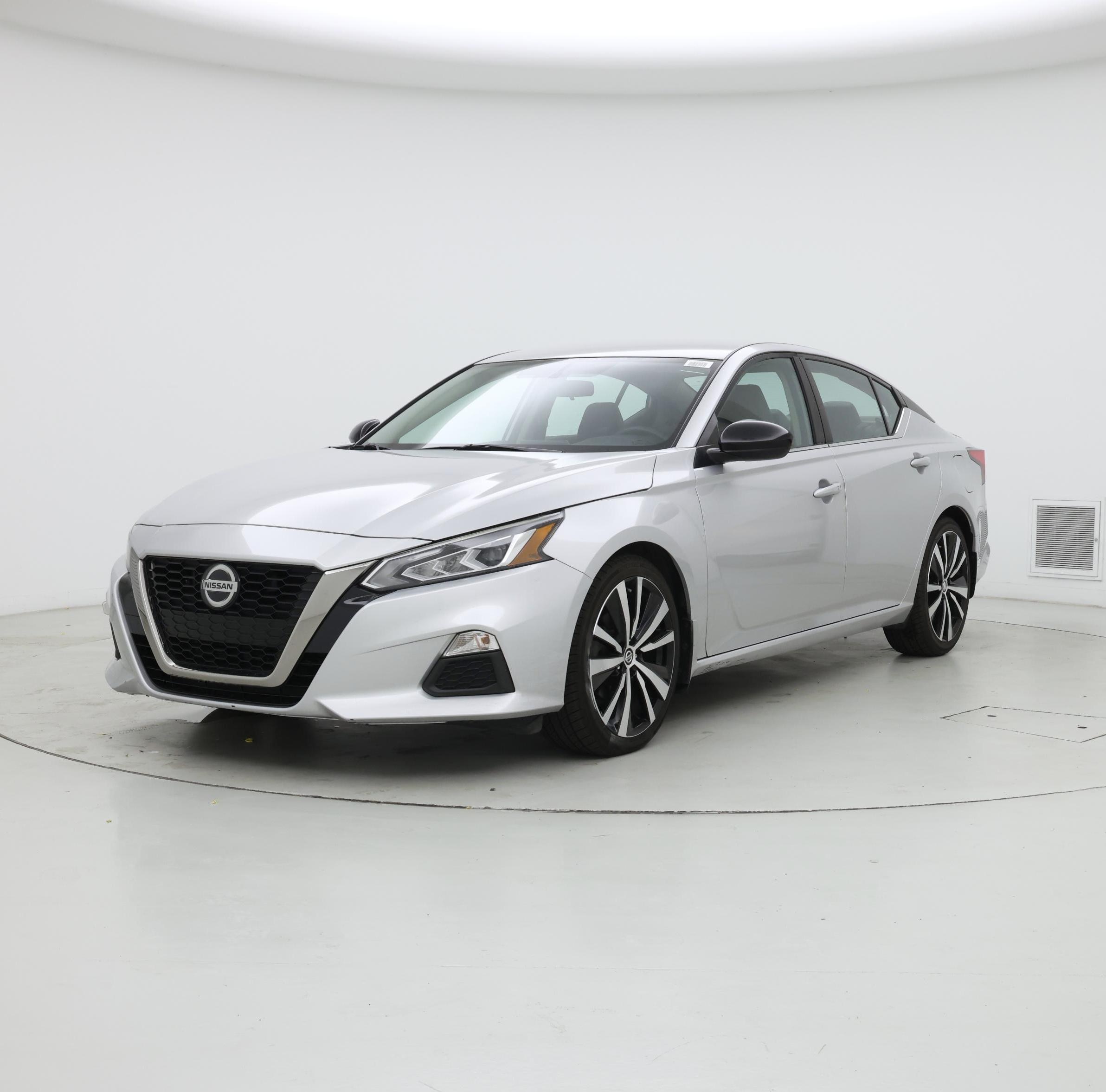 Thumbnail: 2019 Nissan Altima - 4