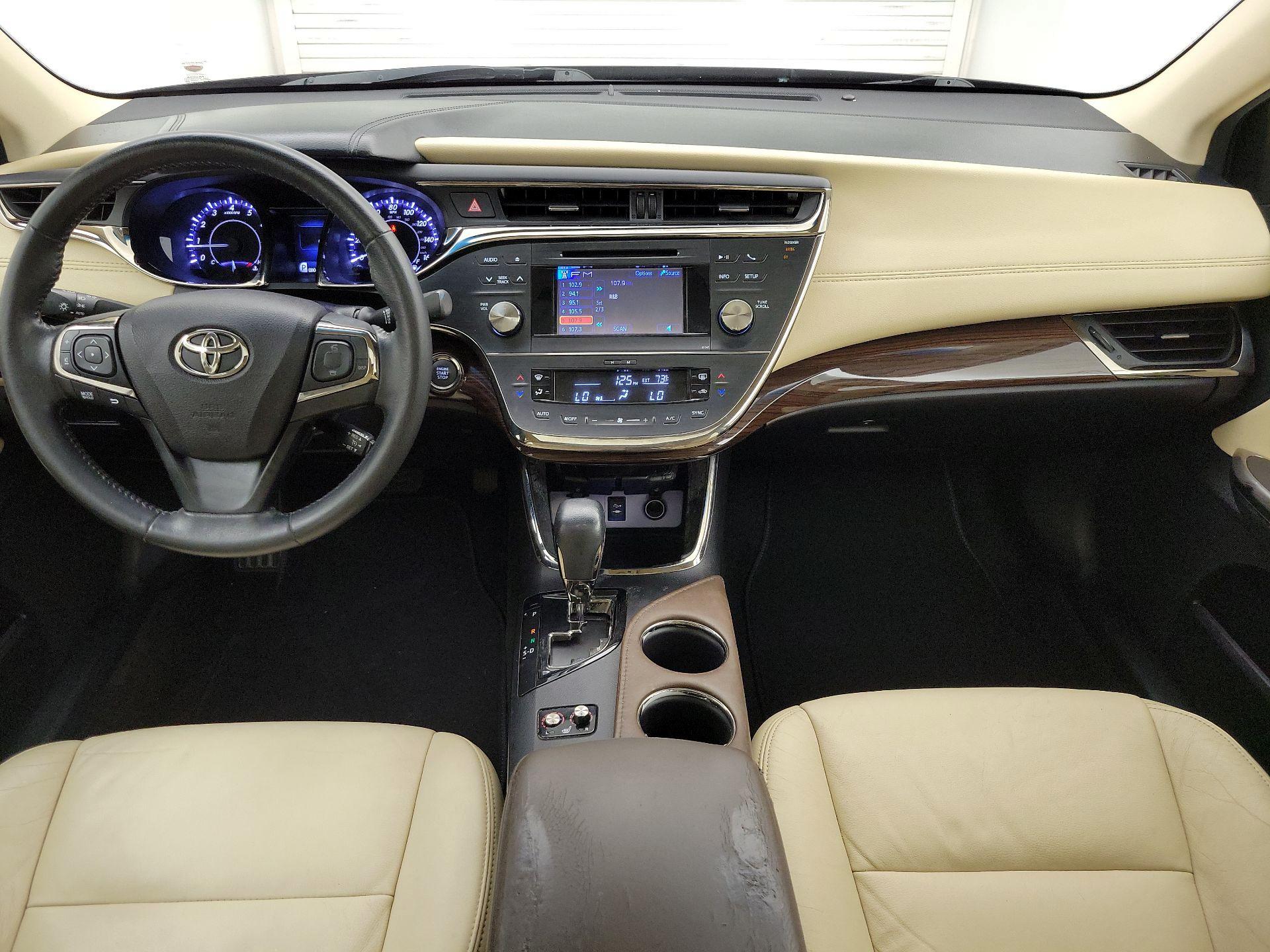 Thumbnail: 2014 Toyota Avalon - 9