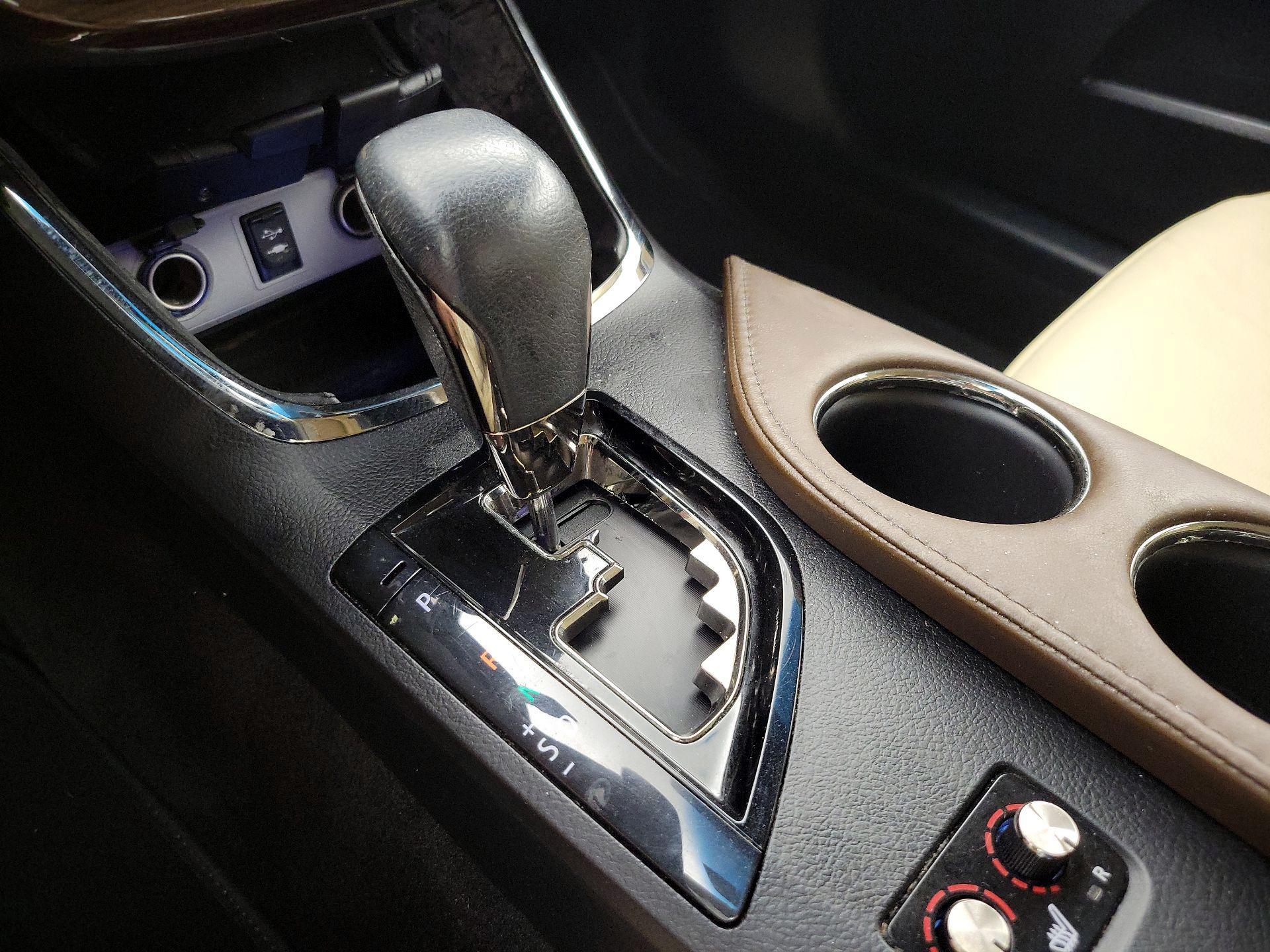 Thumbnail: 2014 Toyota Avalon - 17