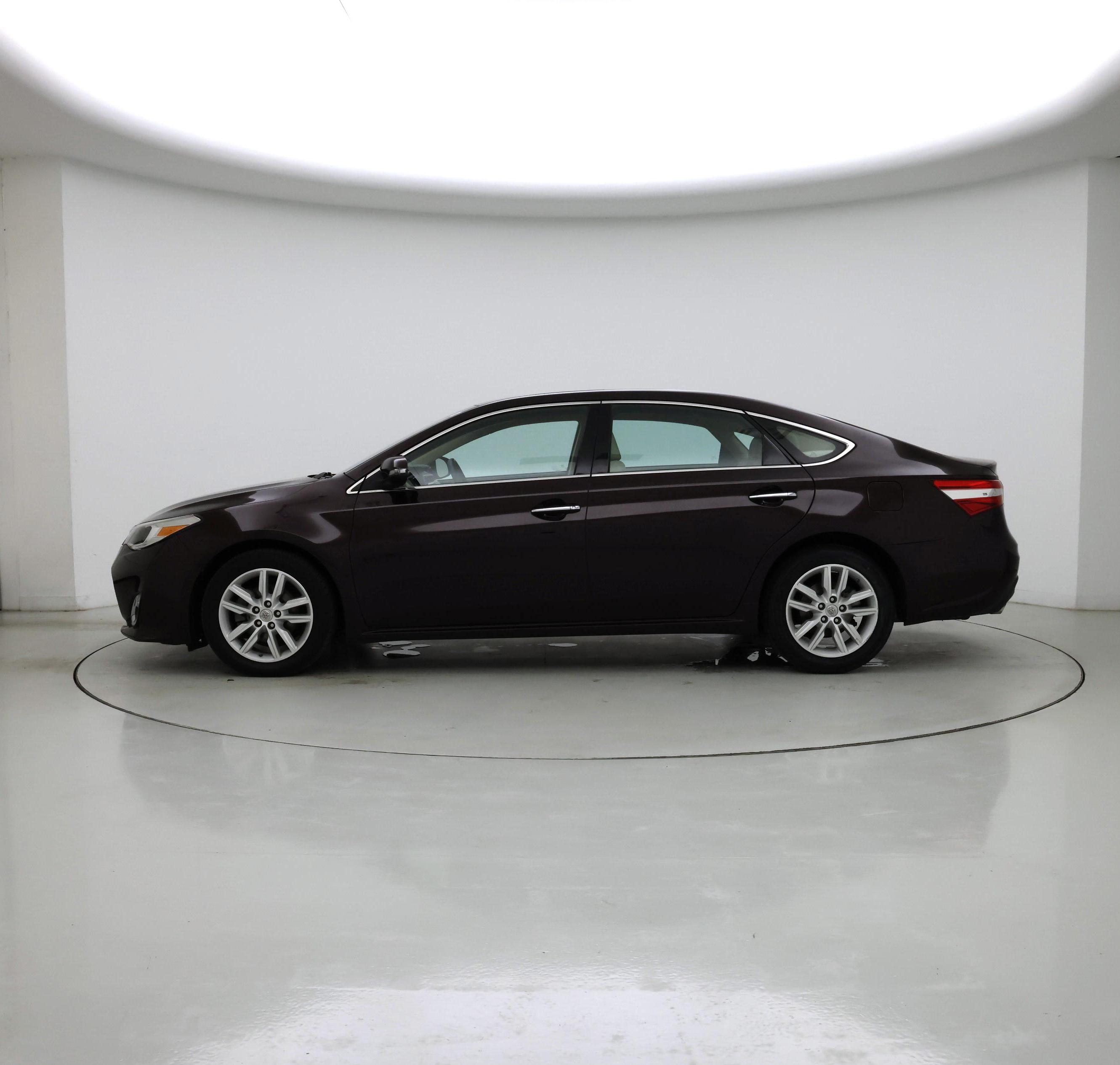 Thumbnail: 2014 Toyota Avalon - 3