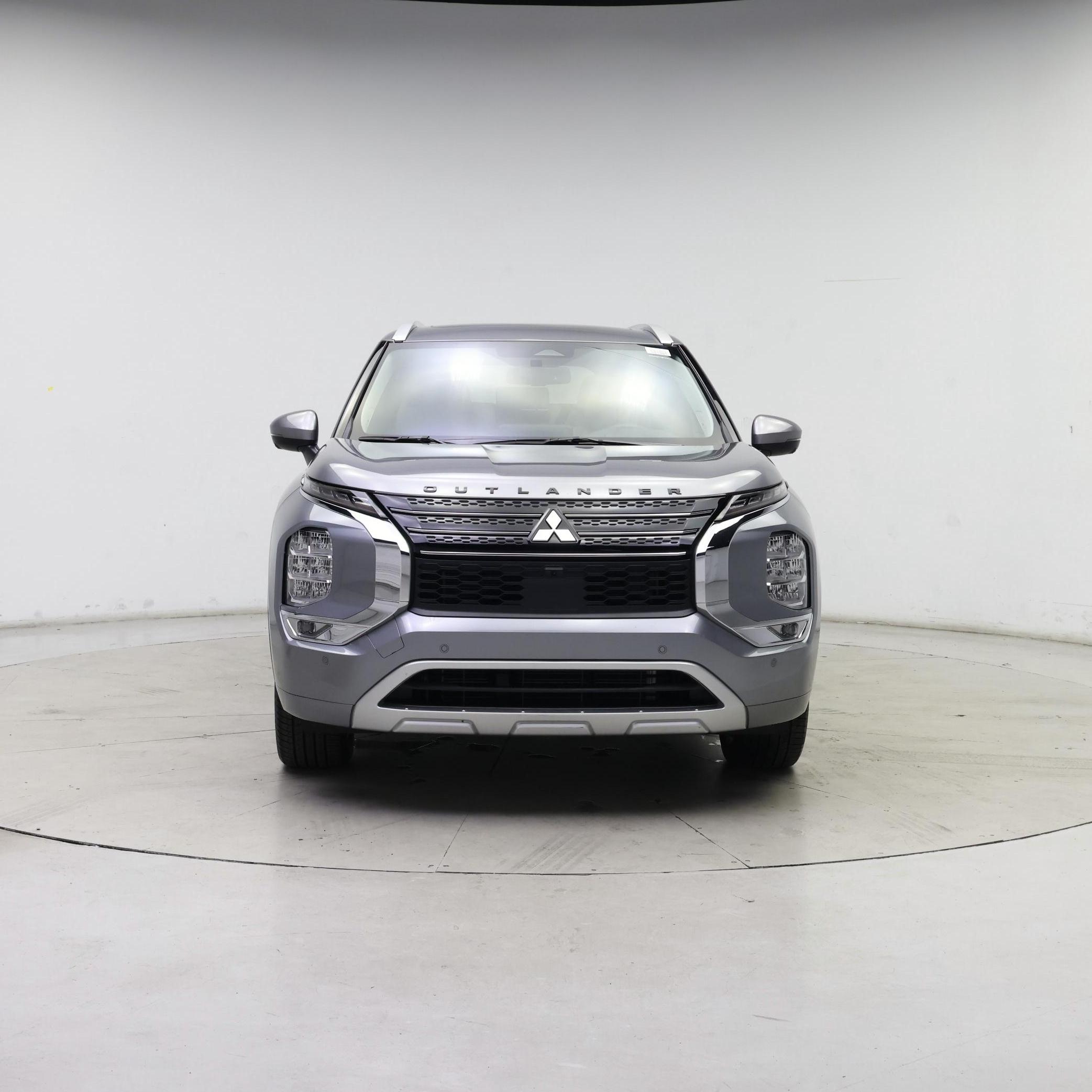 Thumbnail: 2023 Mitsubishi Outlander - 5