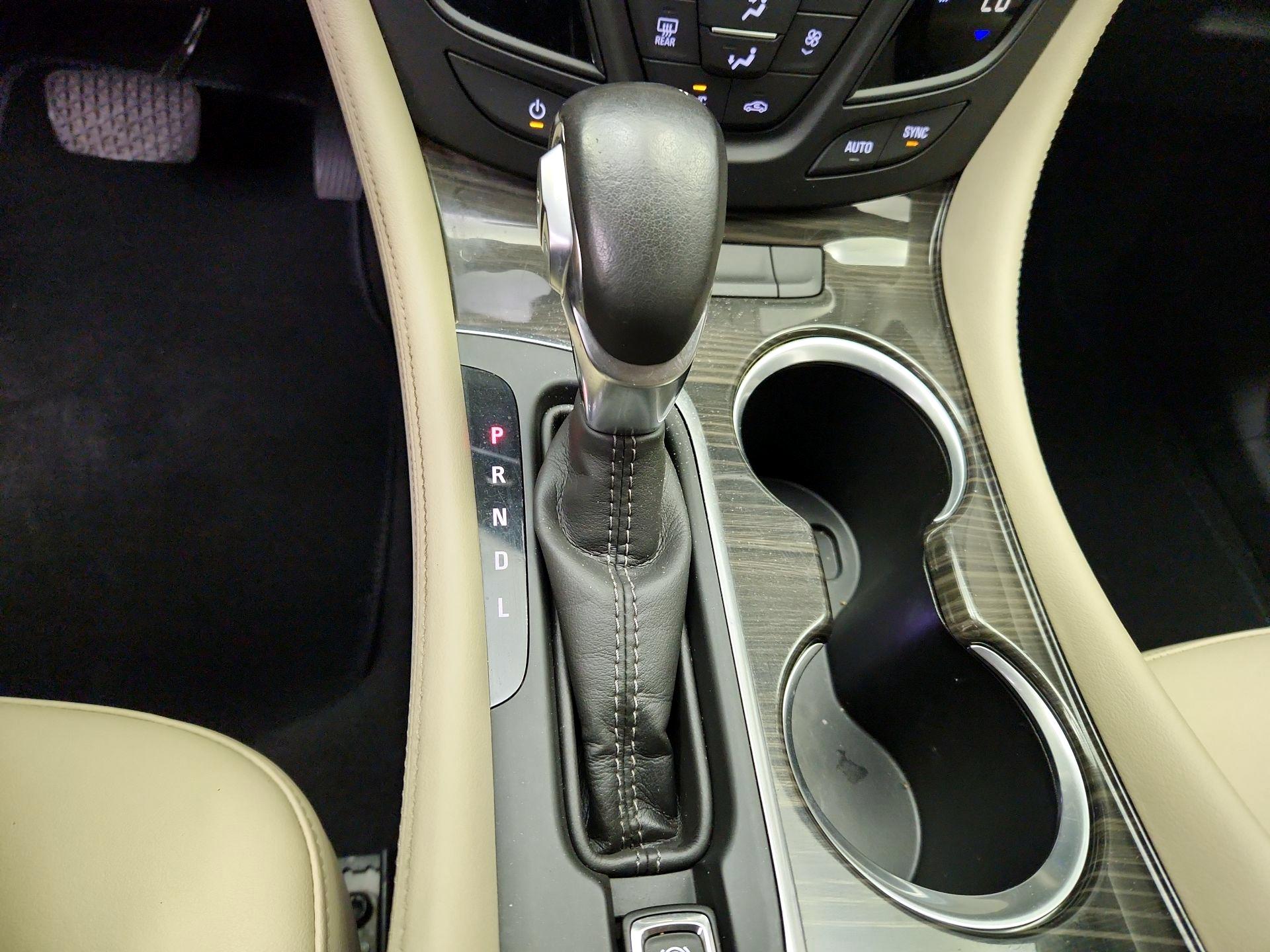 Thumbnail: 2020 Buick Envision - 18