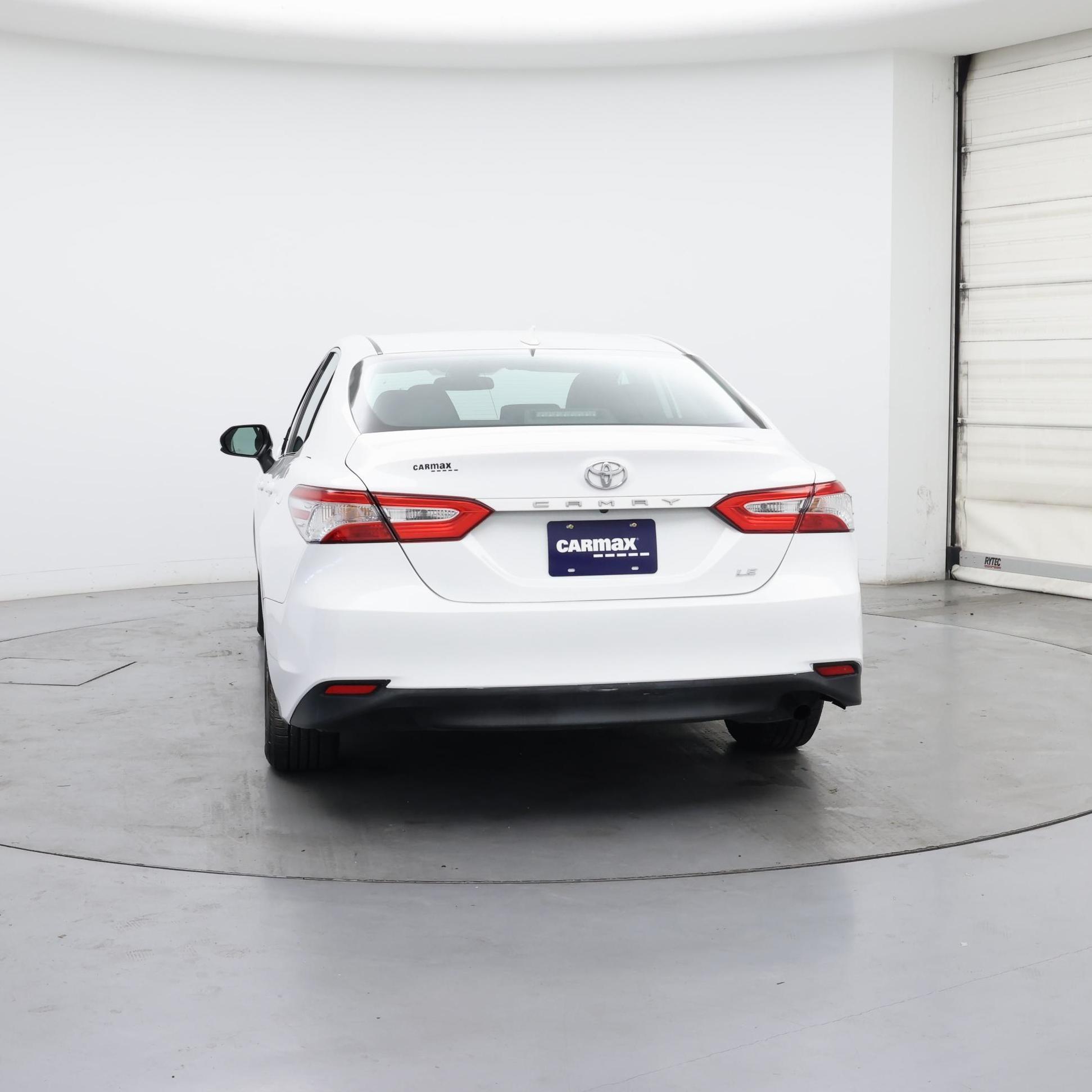 Thumbnail: 2019 Toyota Camry - 6