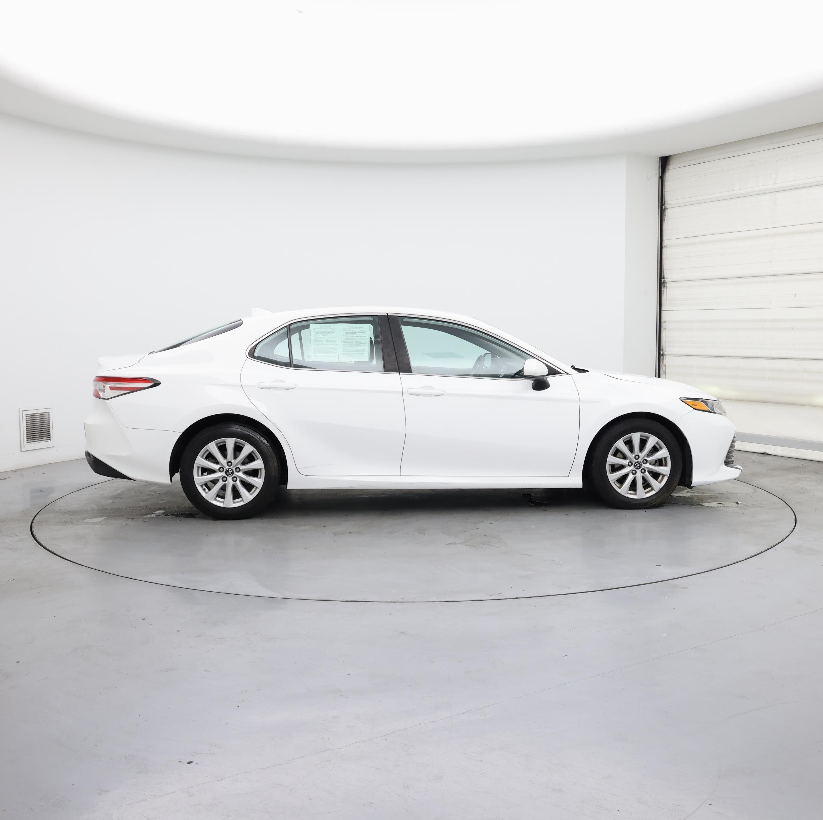 Thumbnail: 2019 Toyota Camry - 7