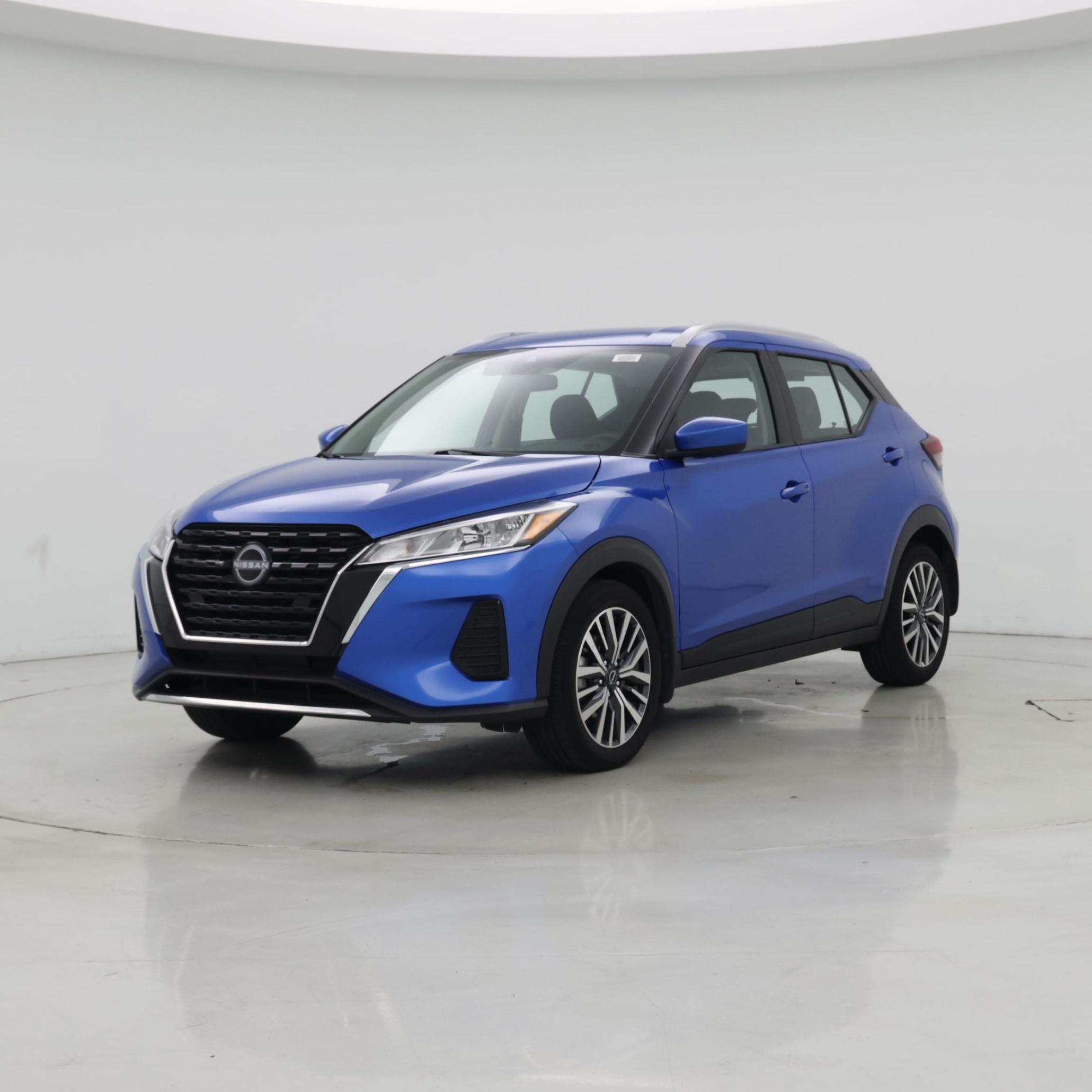 Thumbnail: 2023 Nissan Kicks - 4