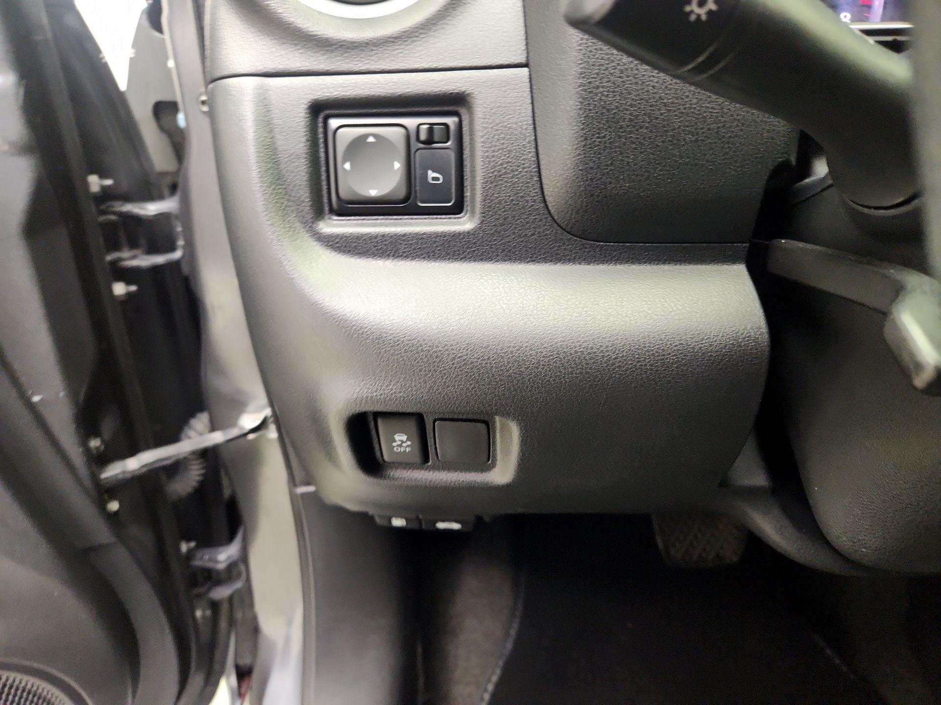 Thumbnail: 2019 Nissan Versa - 13