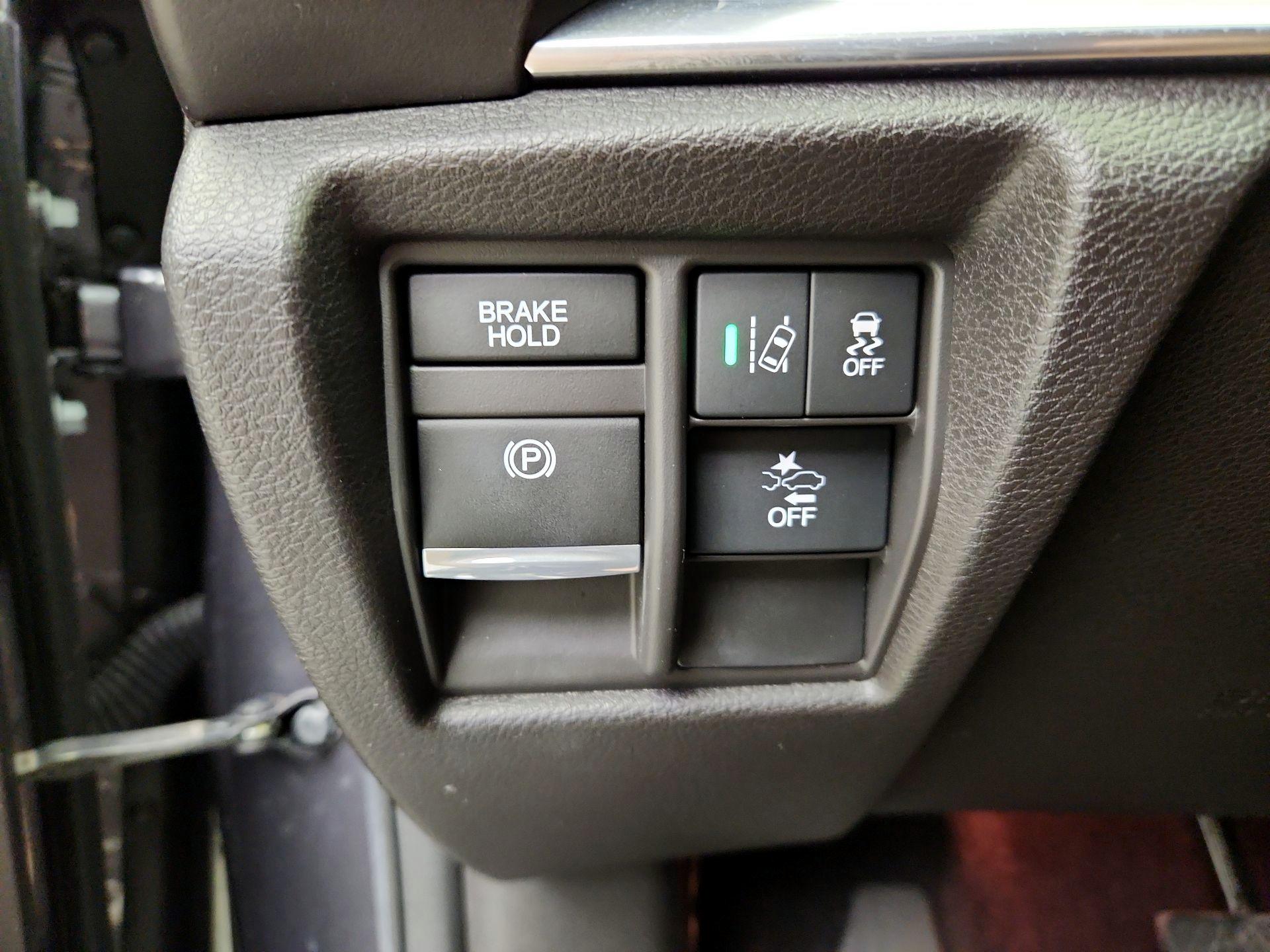 Thumbnail: 2020 Acura MDX - 13