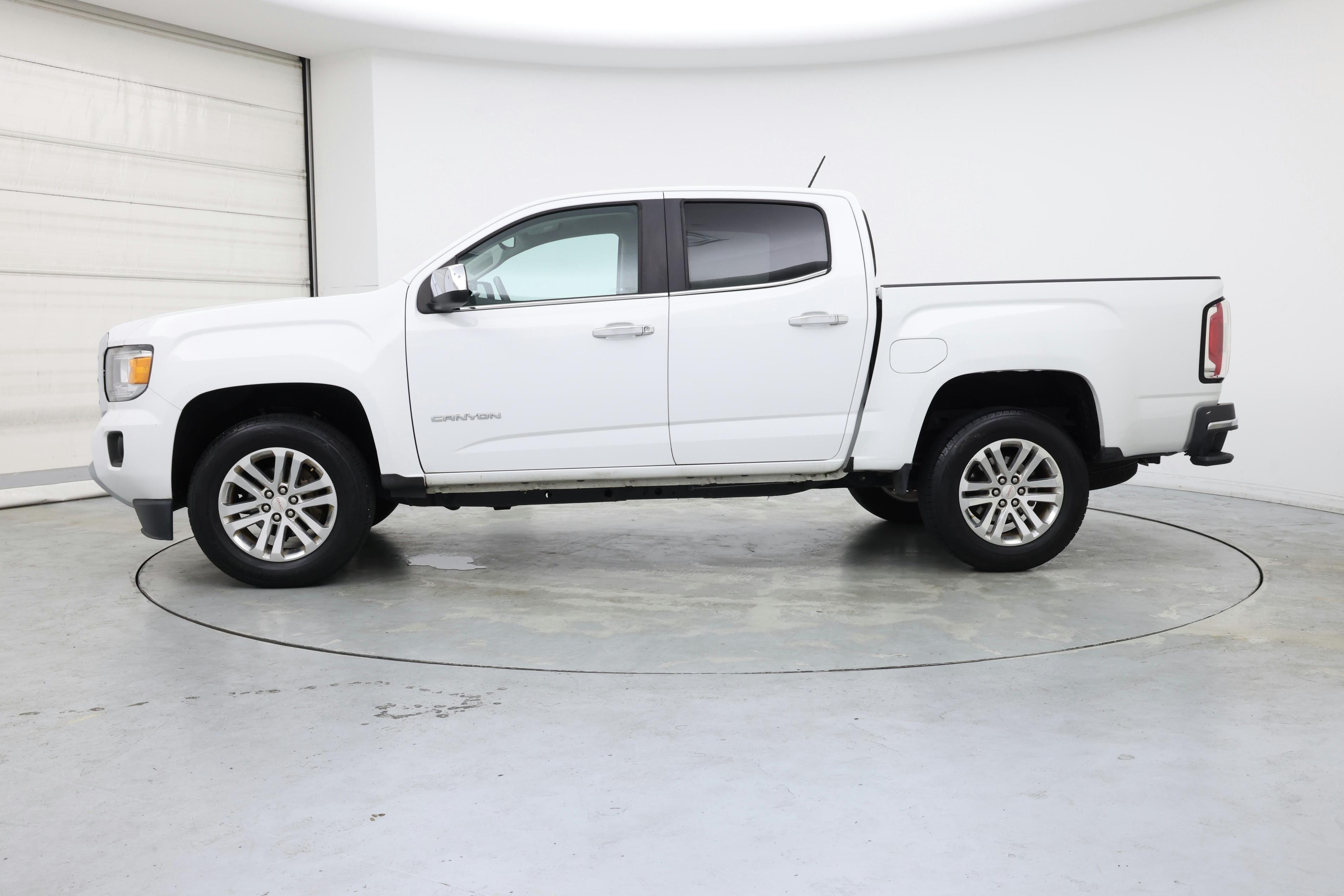 Thumbnail: 2019 GMC Canyon - 3
