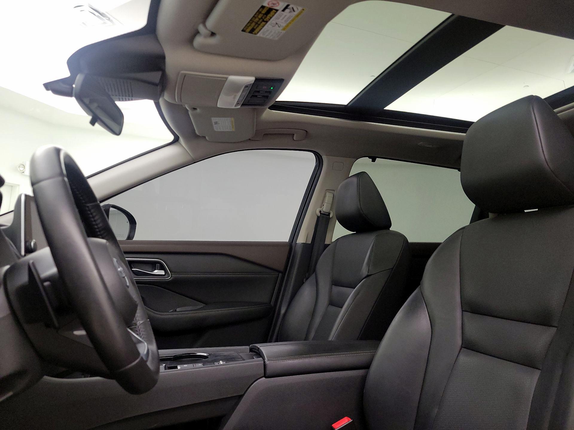 Thumbnail: 2021 Nissan Rogue - 19