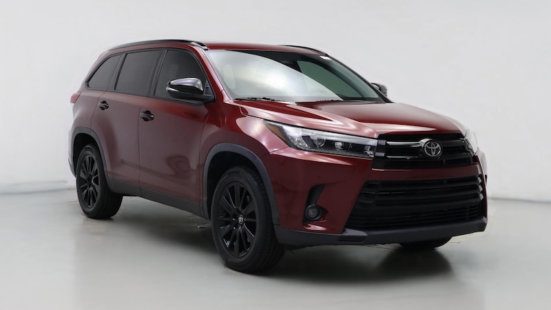 2019 Toyota Highlander SE Hero Image