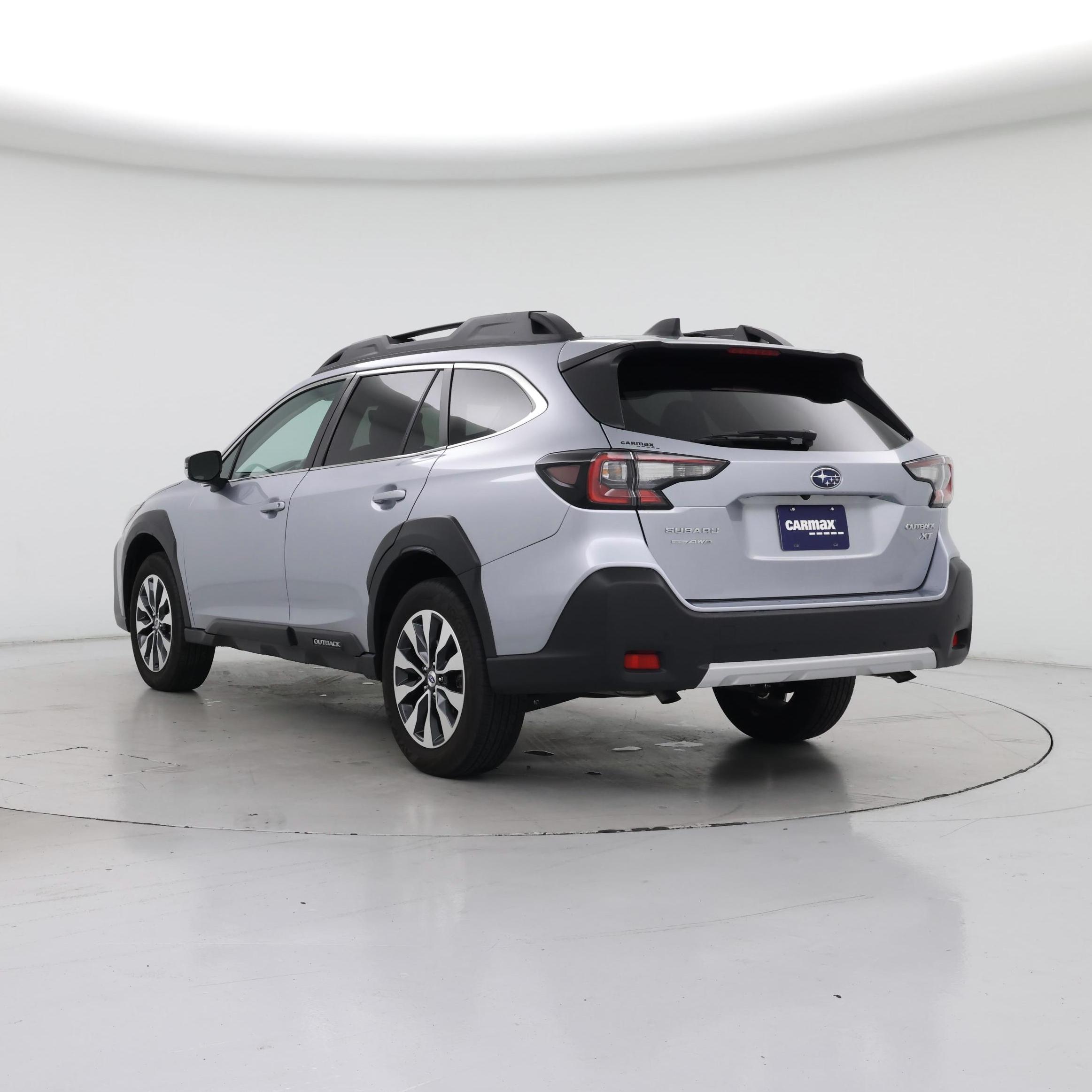 Thumbnail: 2023 Subaru Outback - 2