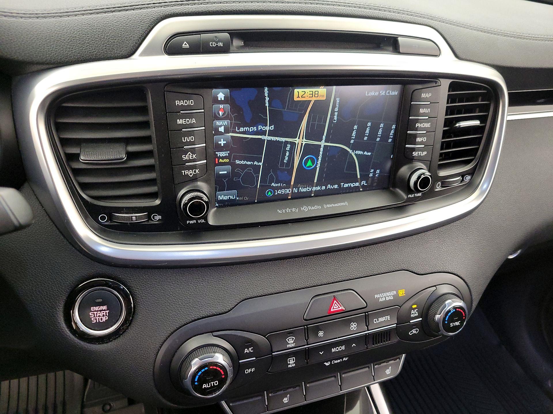 Thumbnail: 2016 Kia Sorento - 14