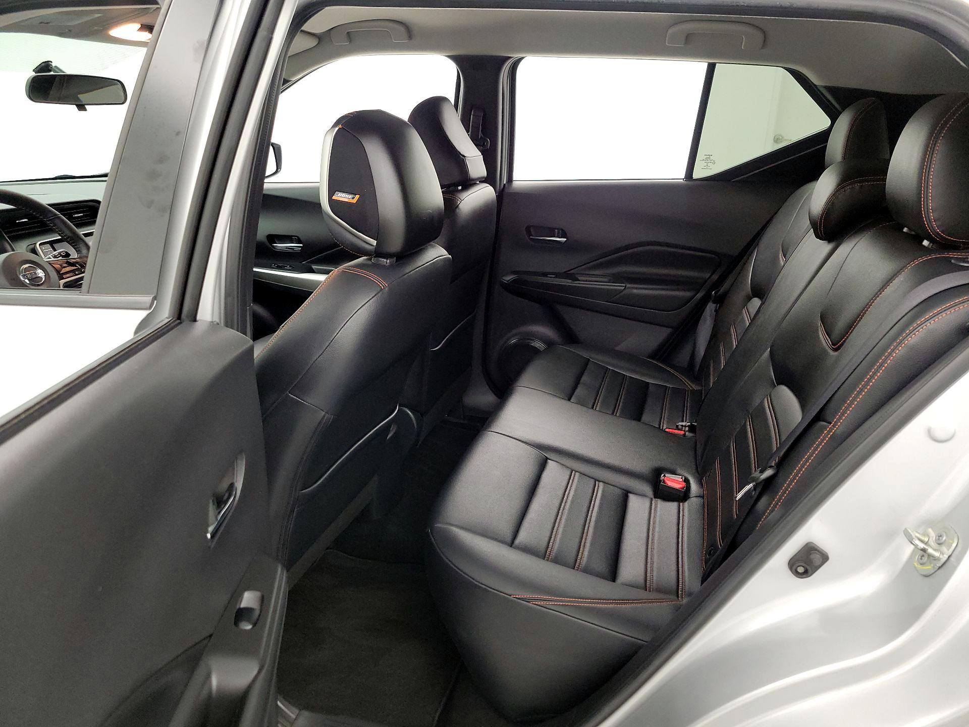 Thumbnail: 2019 Nissan Kicks - 19