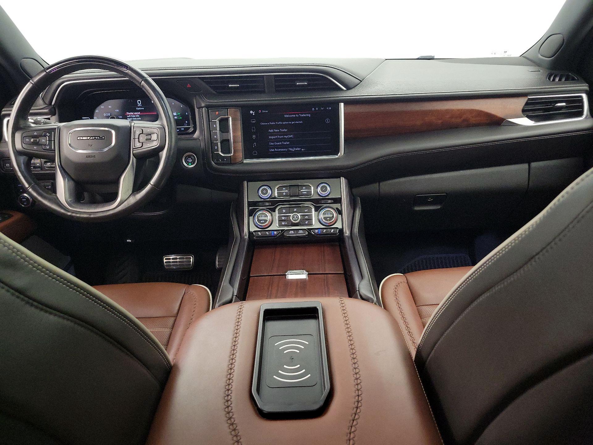 Thumbnail: 2023 GMC Yukon XL - 9