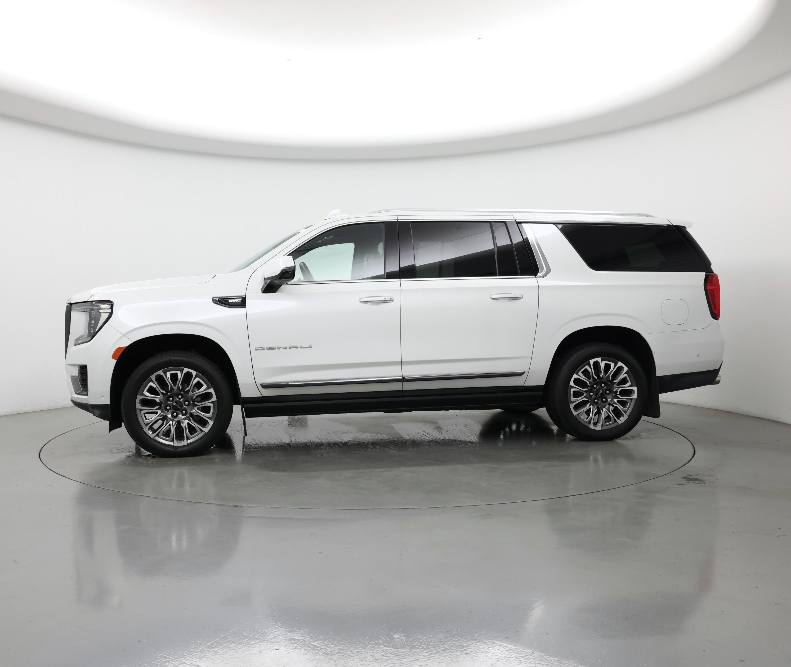 Thumbnail: 2023 GMC Yukon XL - 3