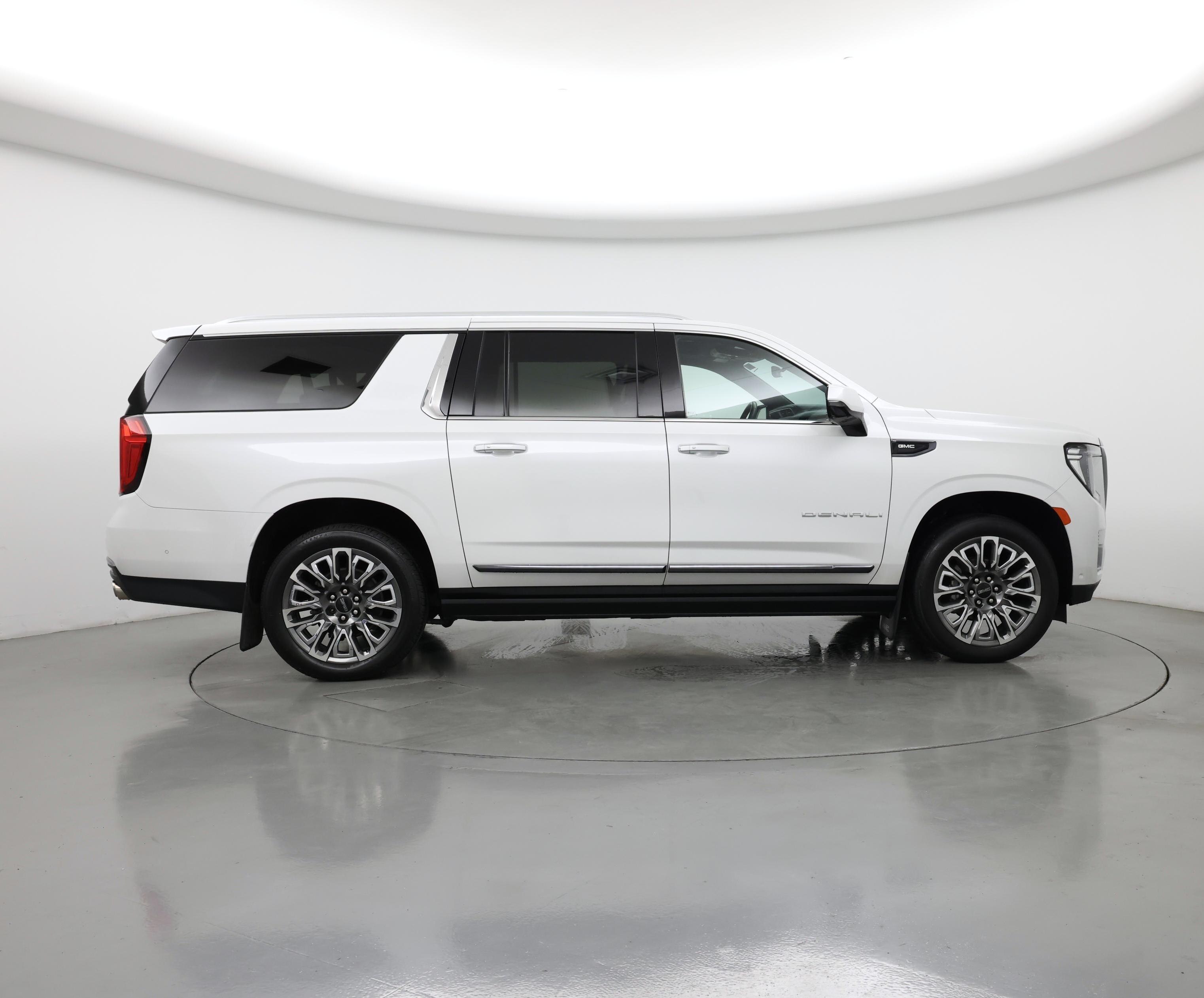 Thumbnail: 2023 GMC Yukon XL - 7