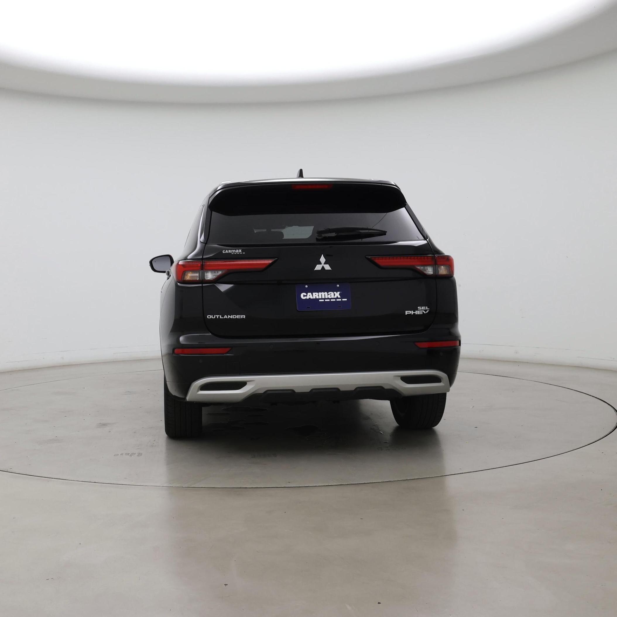 Thumbnail: 2023 Mitsubishi Outlander - 6