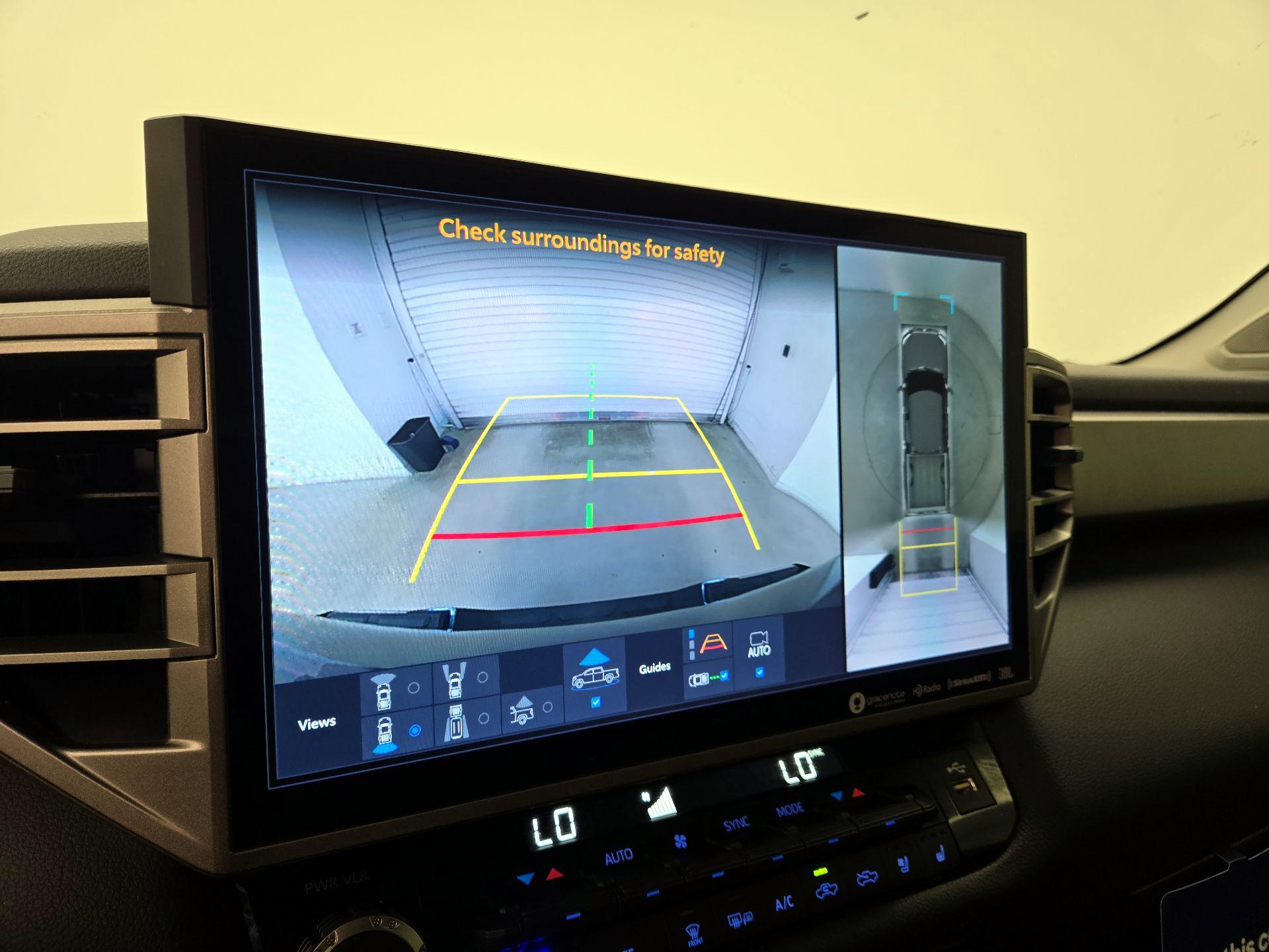 Thumbnail: 2022 Toyota Tundra - 14