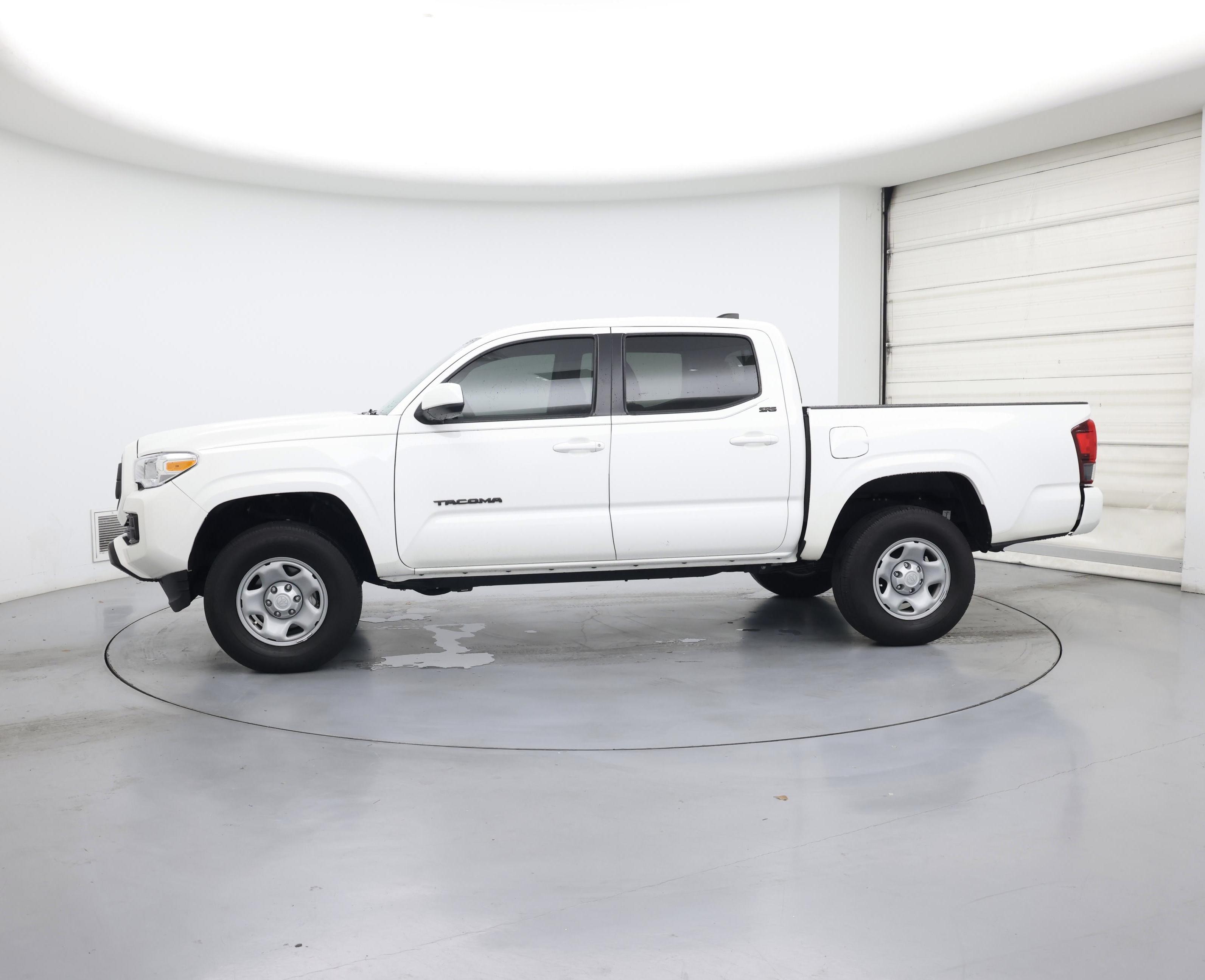 Thumbnail: 2023 Toyota Tacoma - 3