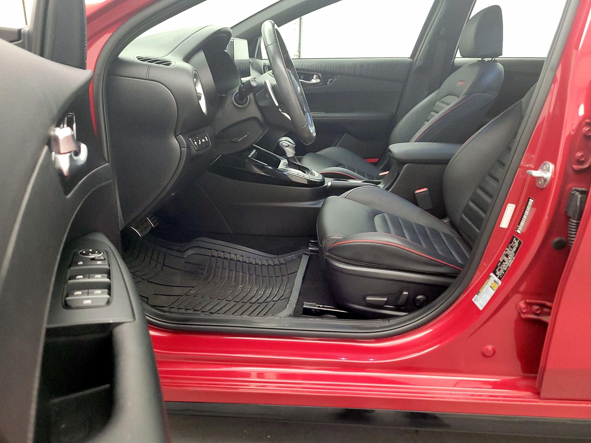 Thumbnail: 2021 Kia Forte - 11