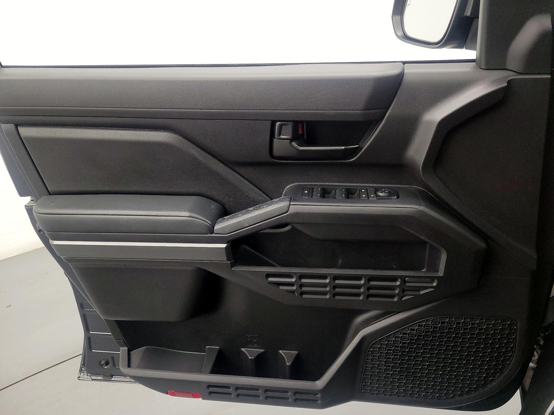Thumbnail: 2024 Toyota Tacoma - 12