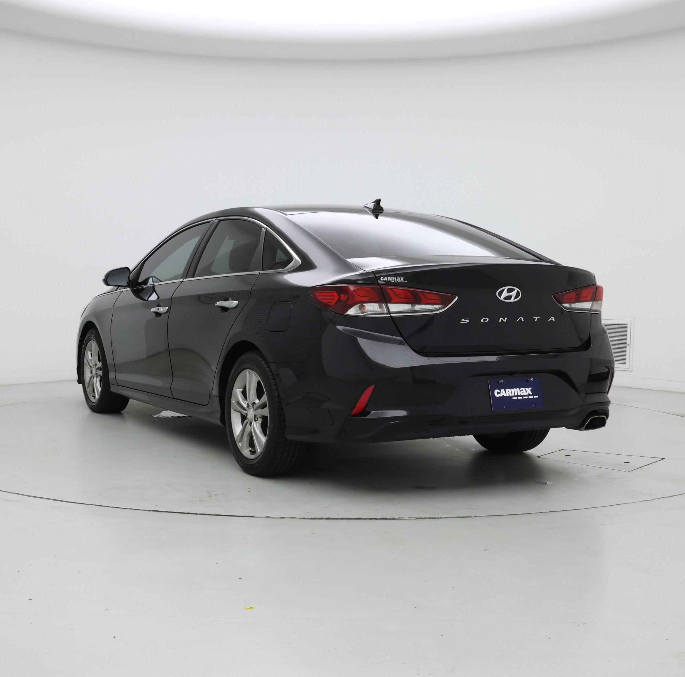 Thumbnail: 2018 Hyundai Sonata - 2