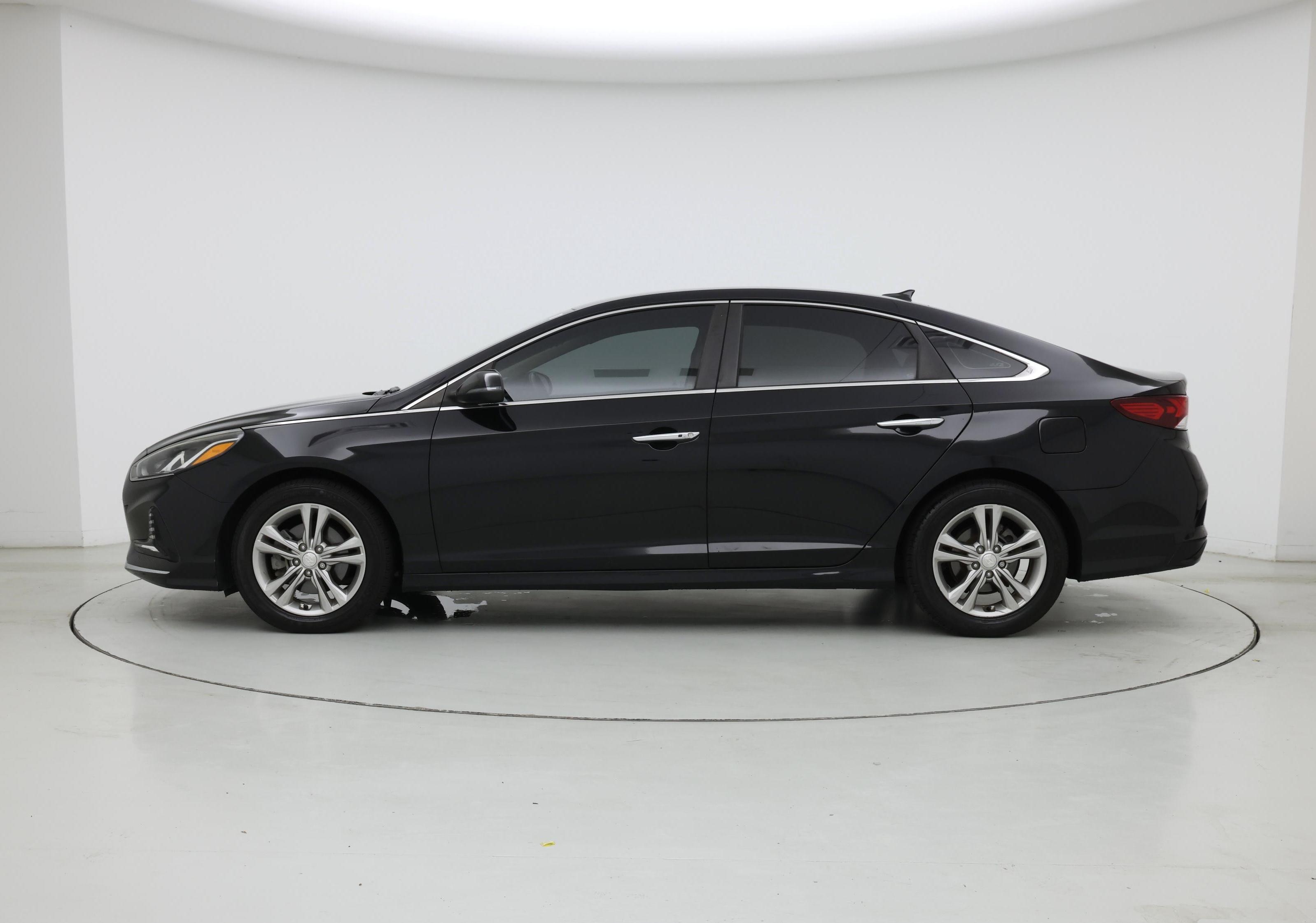 Thumbnail: 2018 Hyundai Sonata - 3