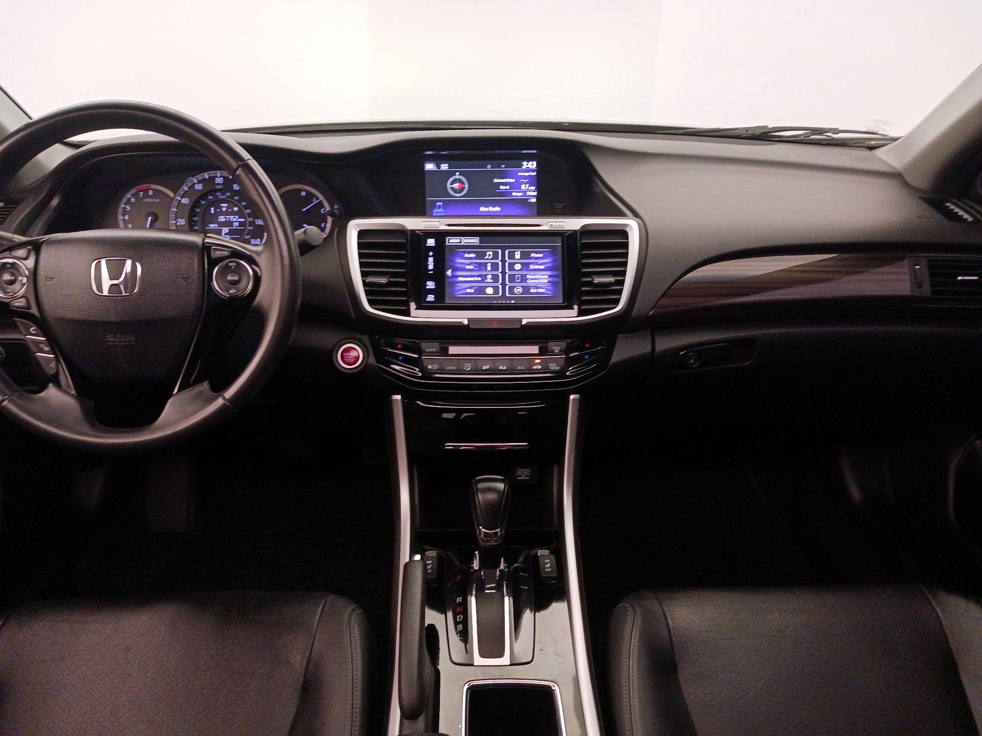 Thumbnail: 2016 Honda Accord - 9