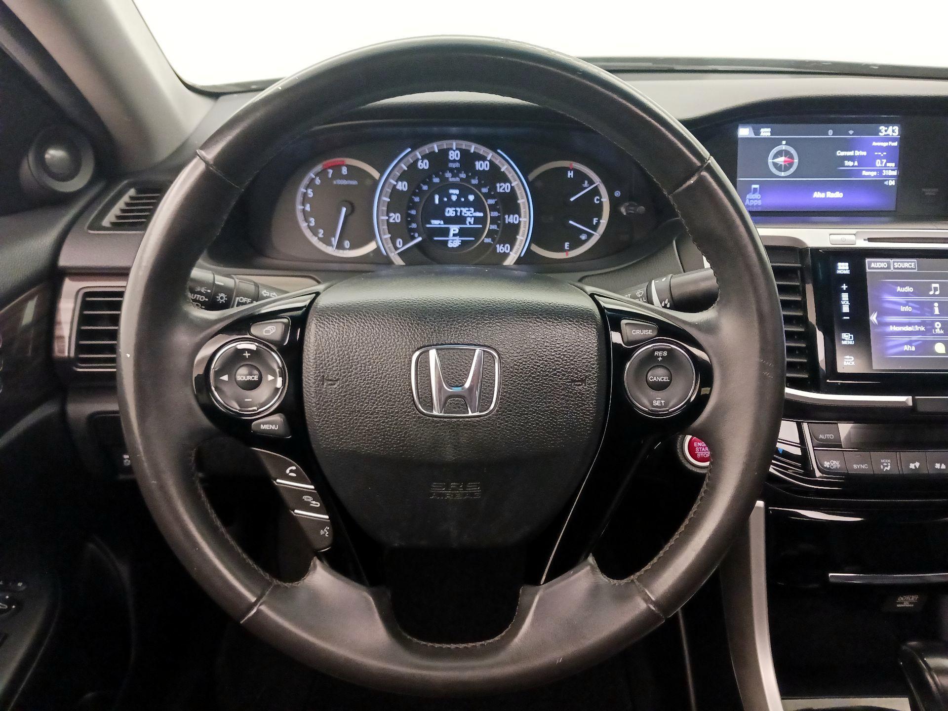 Thumbnail: 2016 Honda Accord - 10