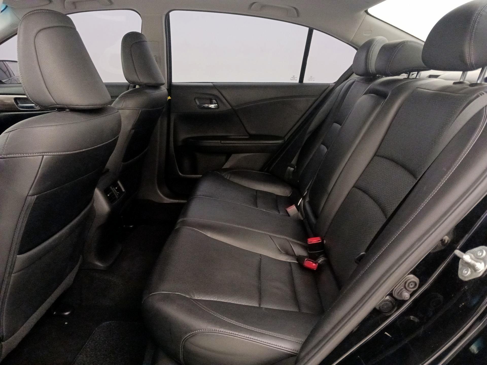 Thumbnail: 2016 Honda Accord - 20