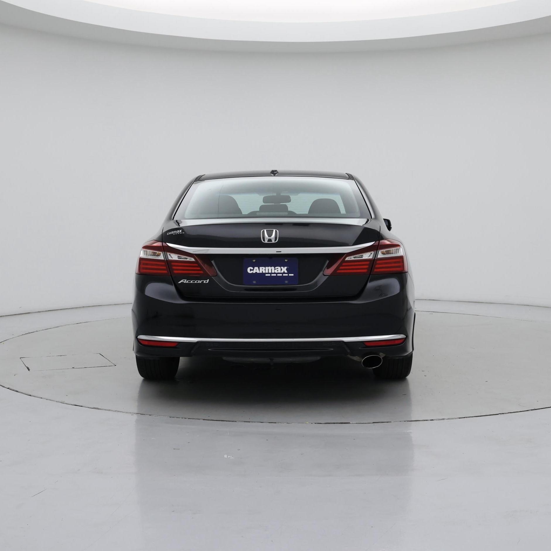 Thumbnail: 2016 Honda Accord - 6